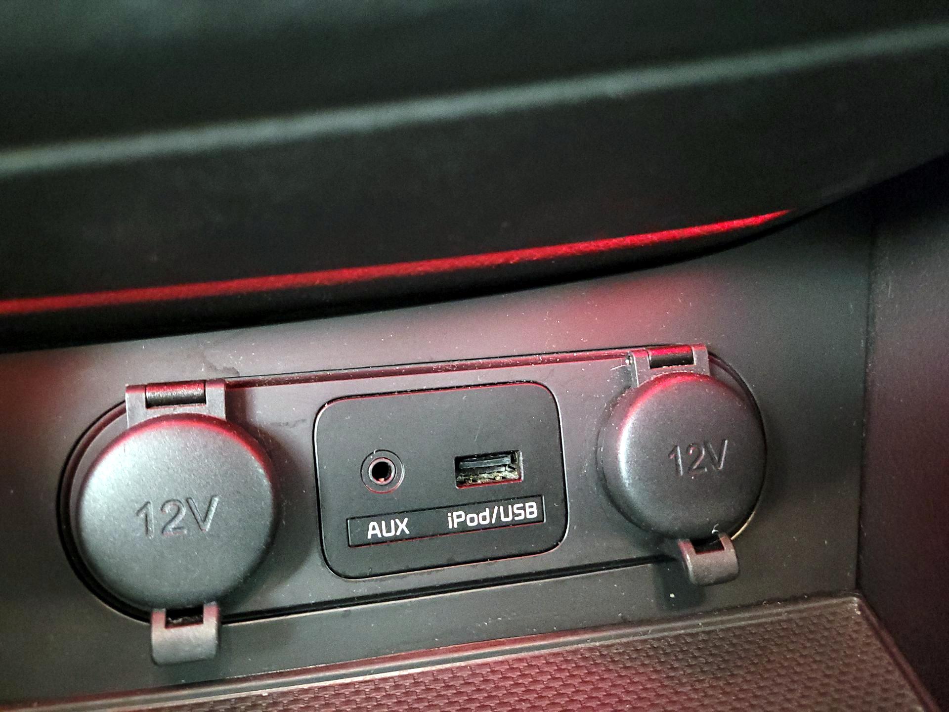 Thumbnail: 2014 Kia Optima - 18
