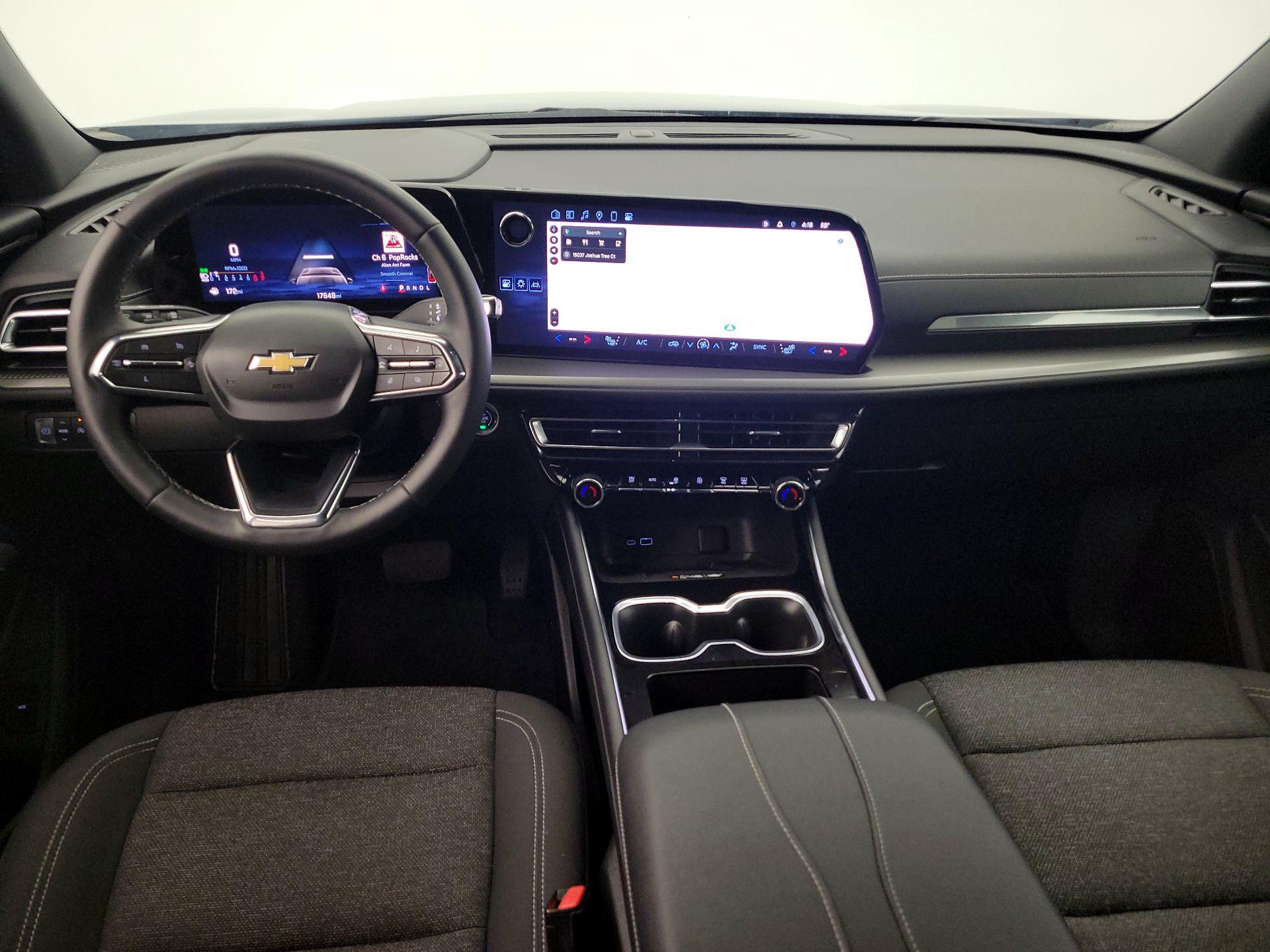 Thumbnail: 2025 Chevrolet Traverse - 9