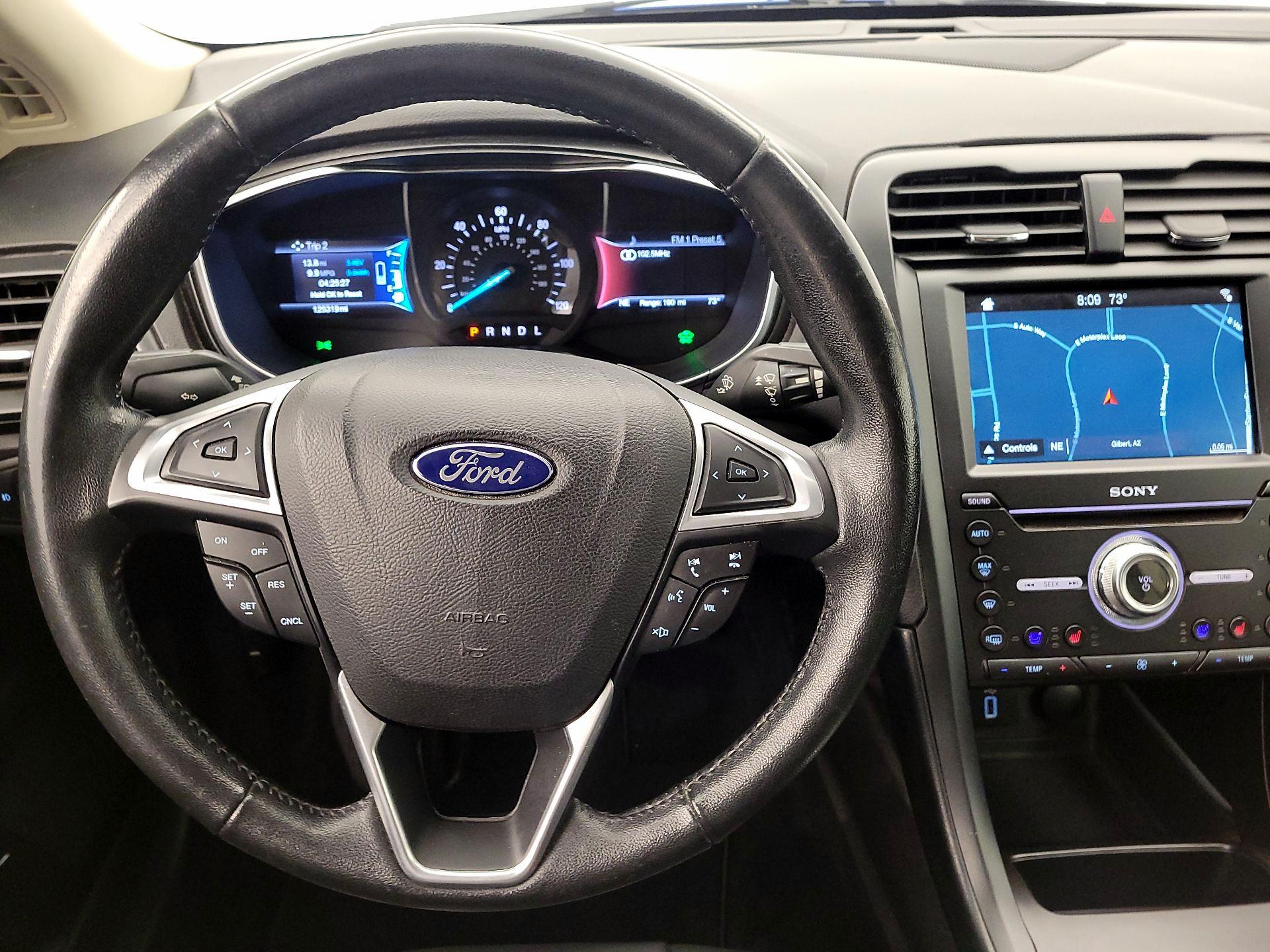 Thumbnail: 2017 Ford Fusion - 10