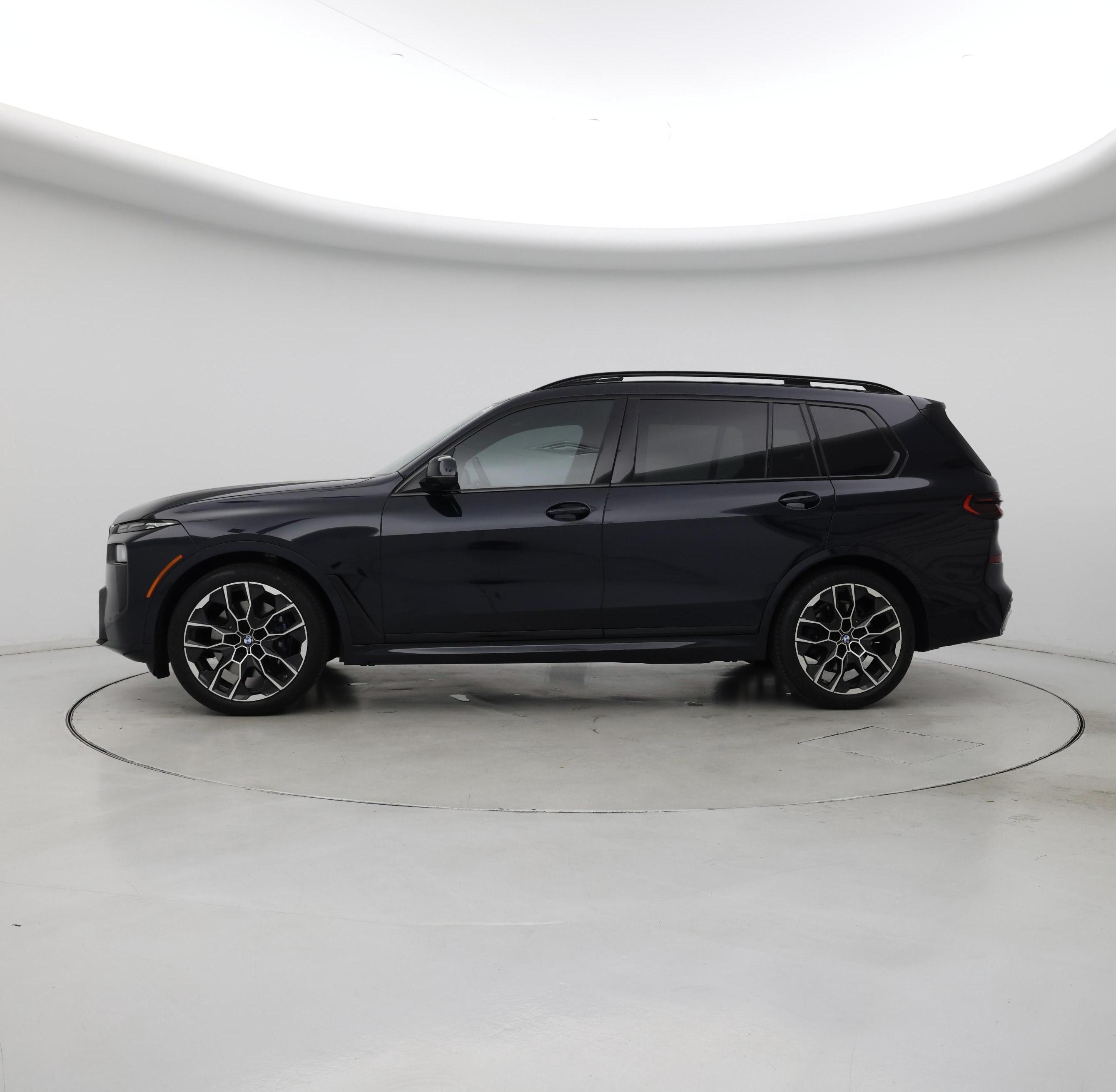 Thumbnail: 2024 BMW X7 - 3