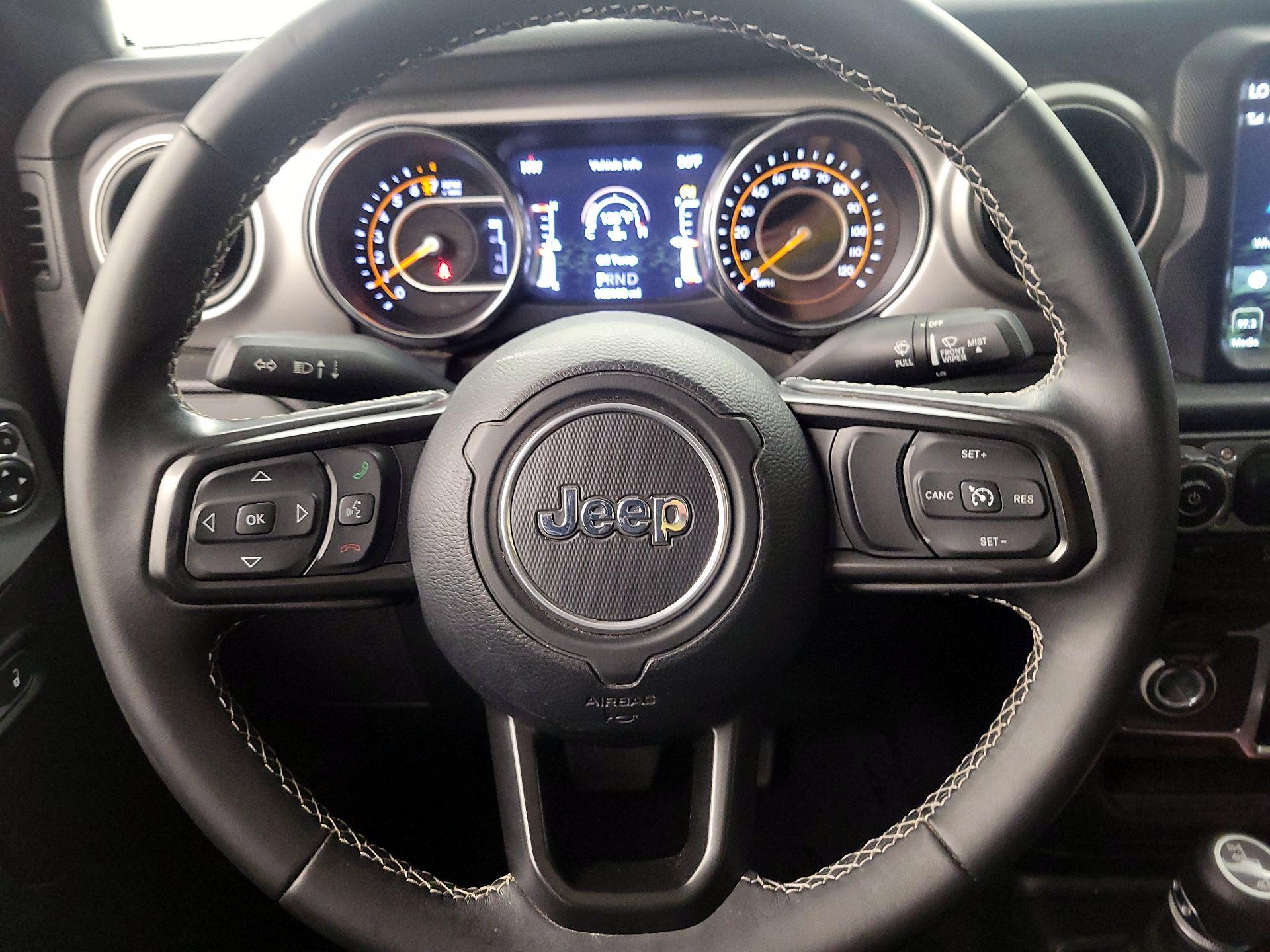 Thumbnail: 2021 Jeep Gladiator - 10
