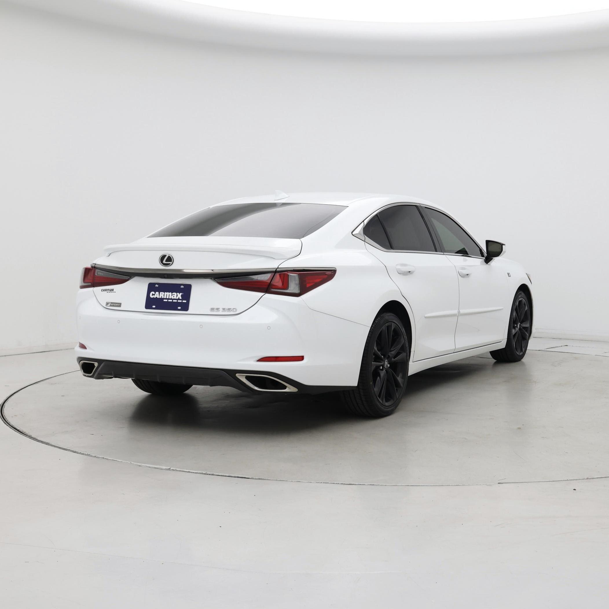 Thumbnail: 2019 Lexus ES - 8