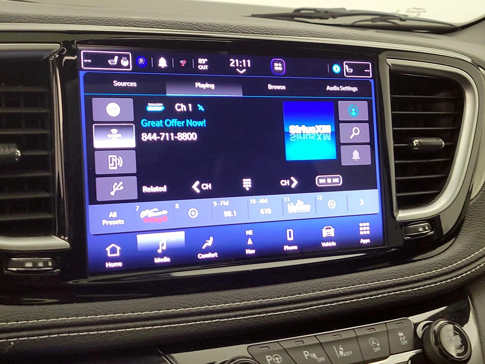 Thumbnail: 2022 Chrysler Pacifica - 16