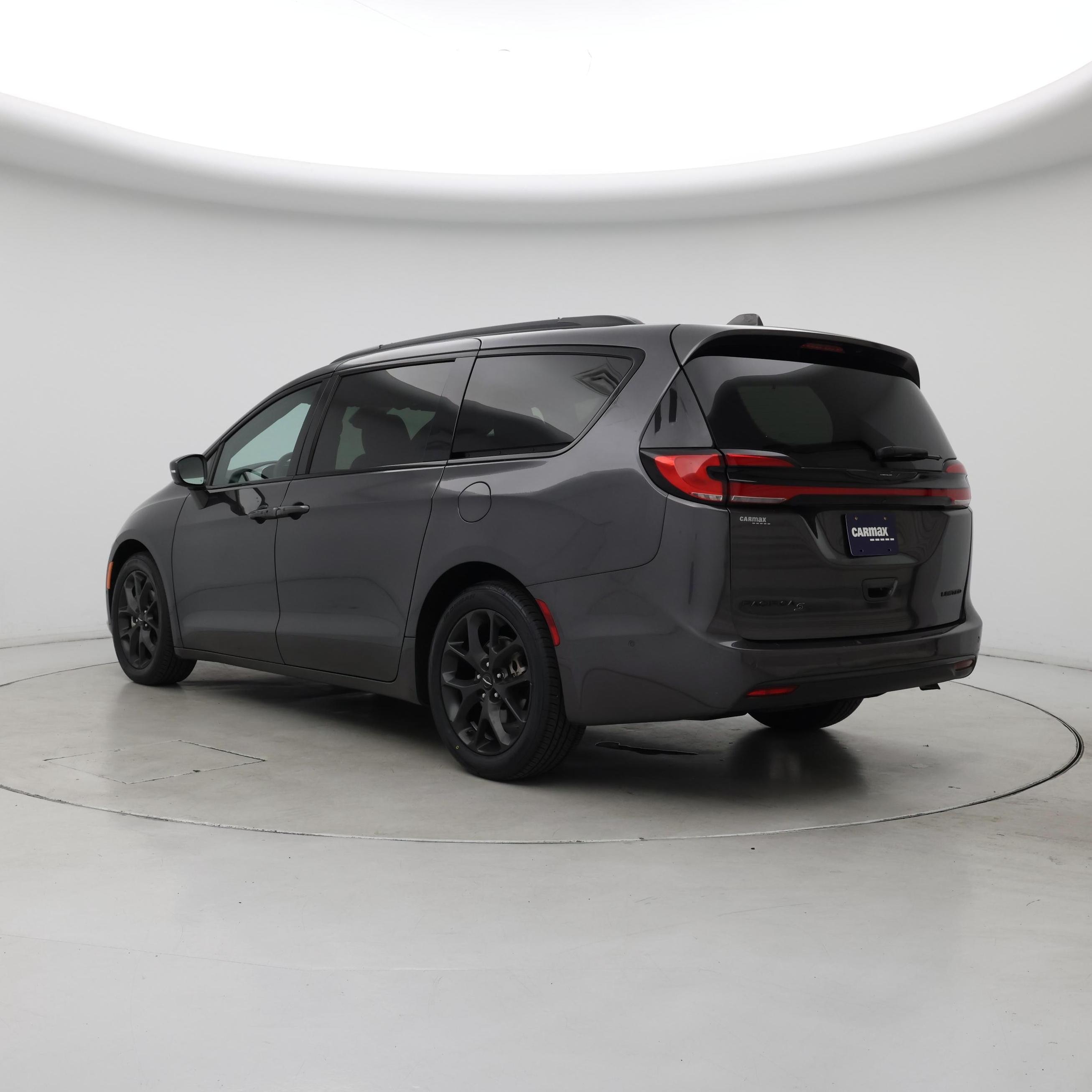 Thumbnail: 2022 Chrysler Pacifica - 2