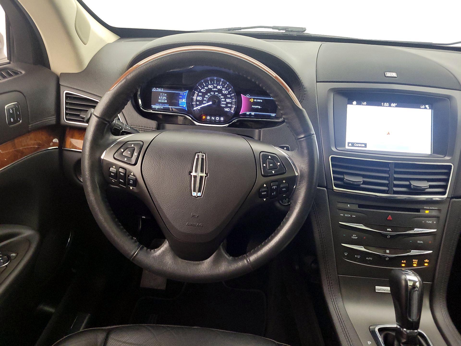 Thumbnail: 2018 Lincoln MKT - 10