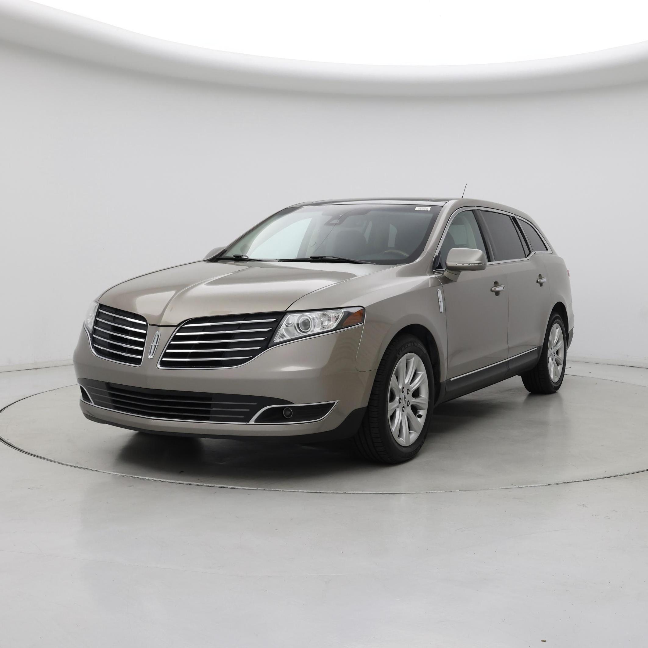 Thumbnail: 2018 Lincoln MKT - 4