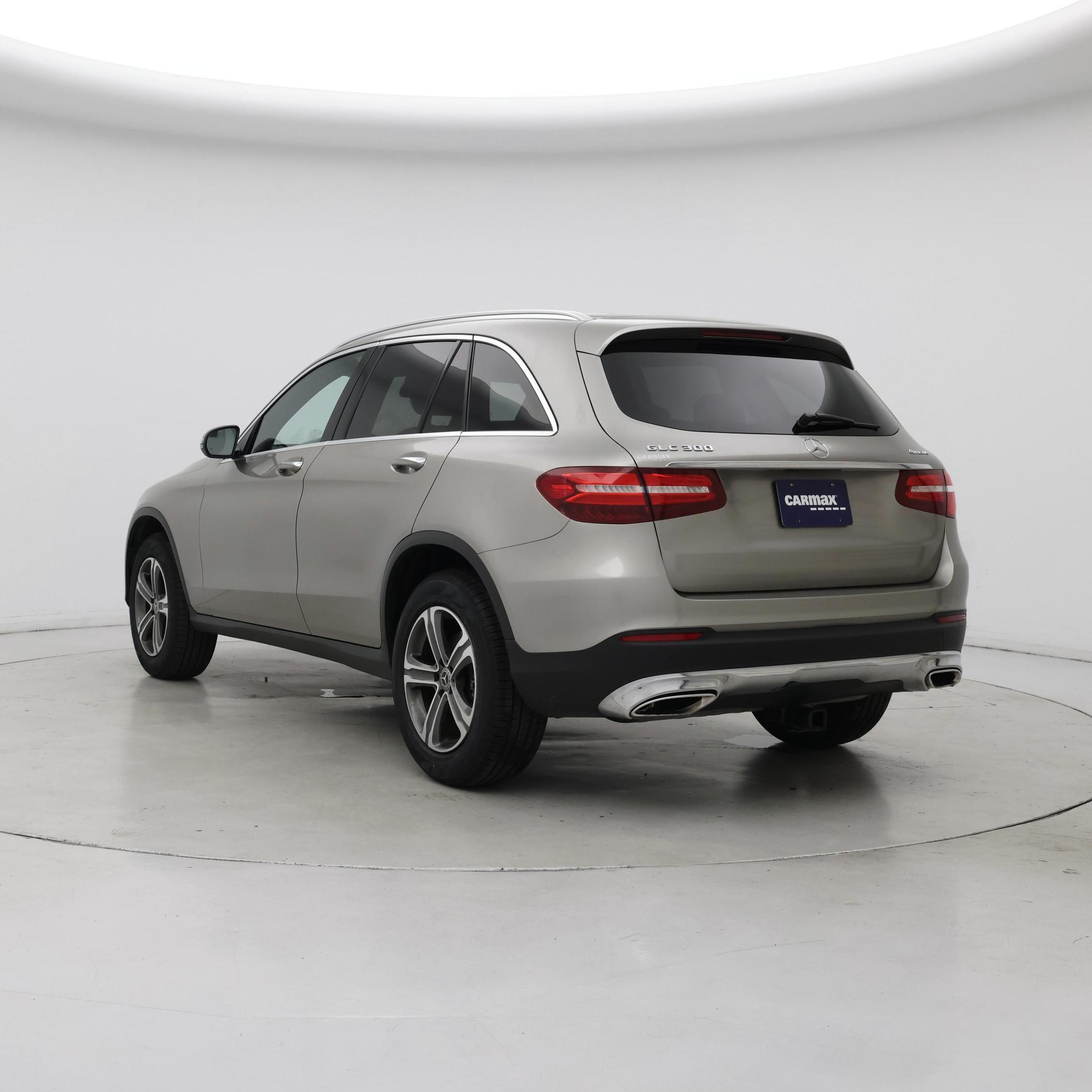 Thumbnail: 2019 Mercedes-Benz GLC - 2
