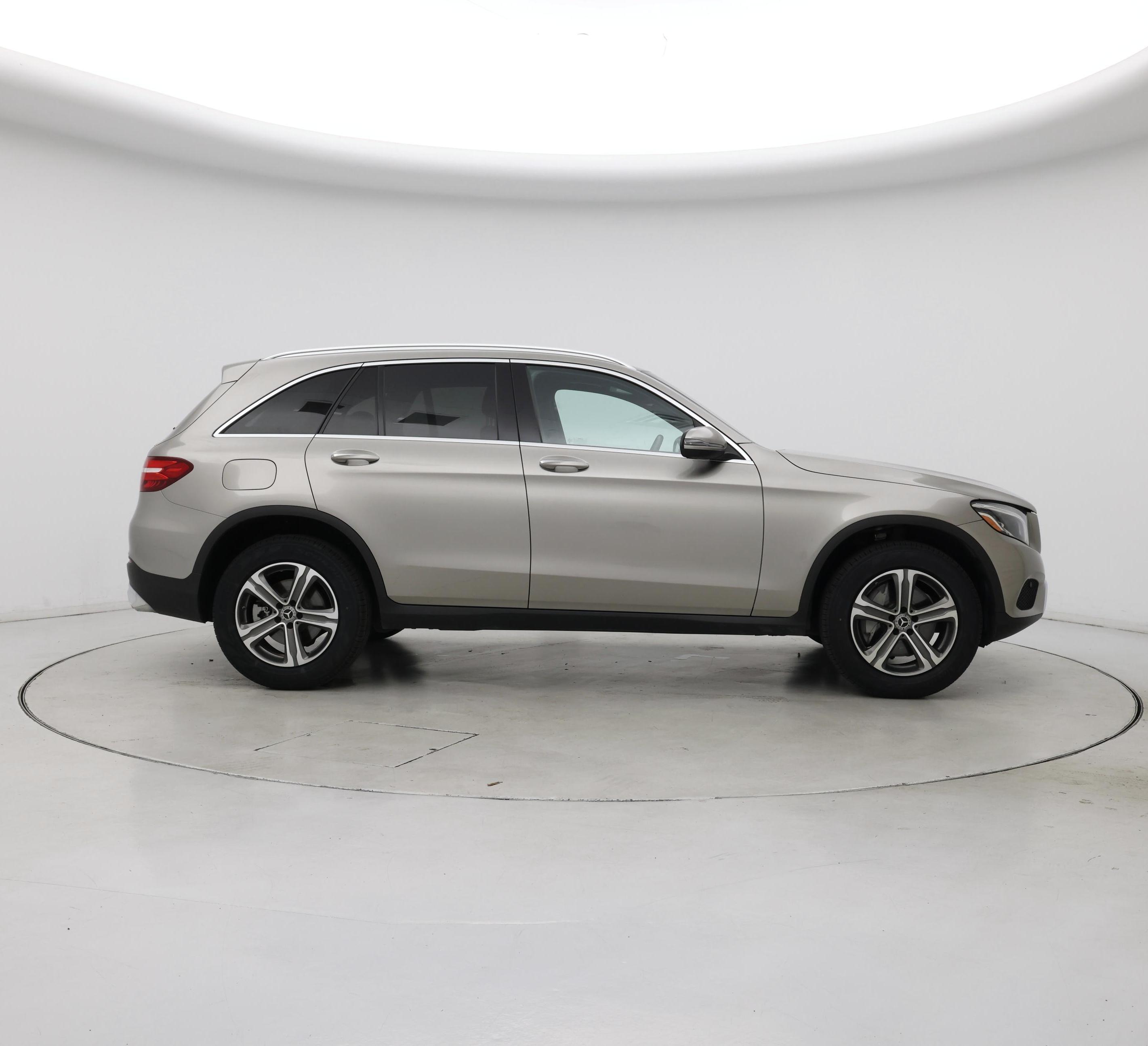 Thumbnail: 2019 Mercedes-Benz GLC - 7