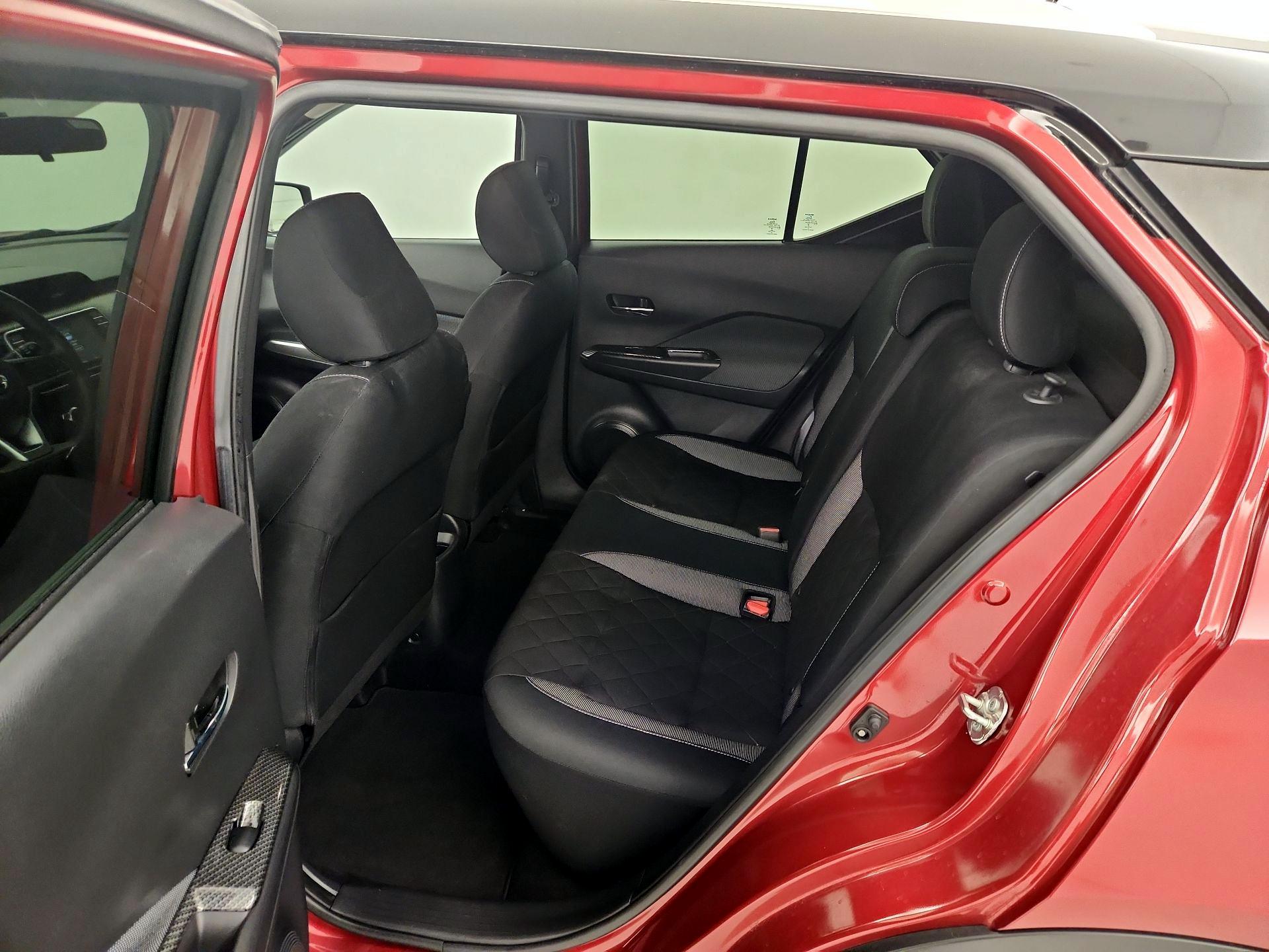 Thumbnail: 2018 Nissan Kicks - 19