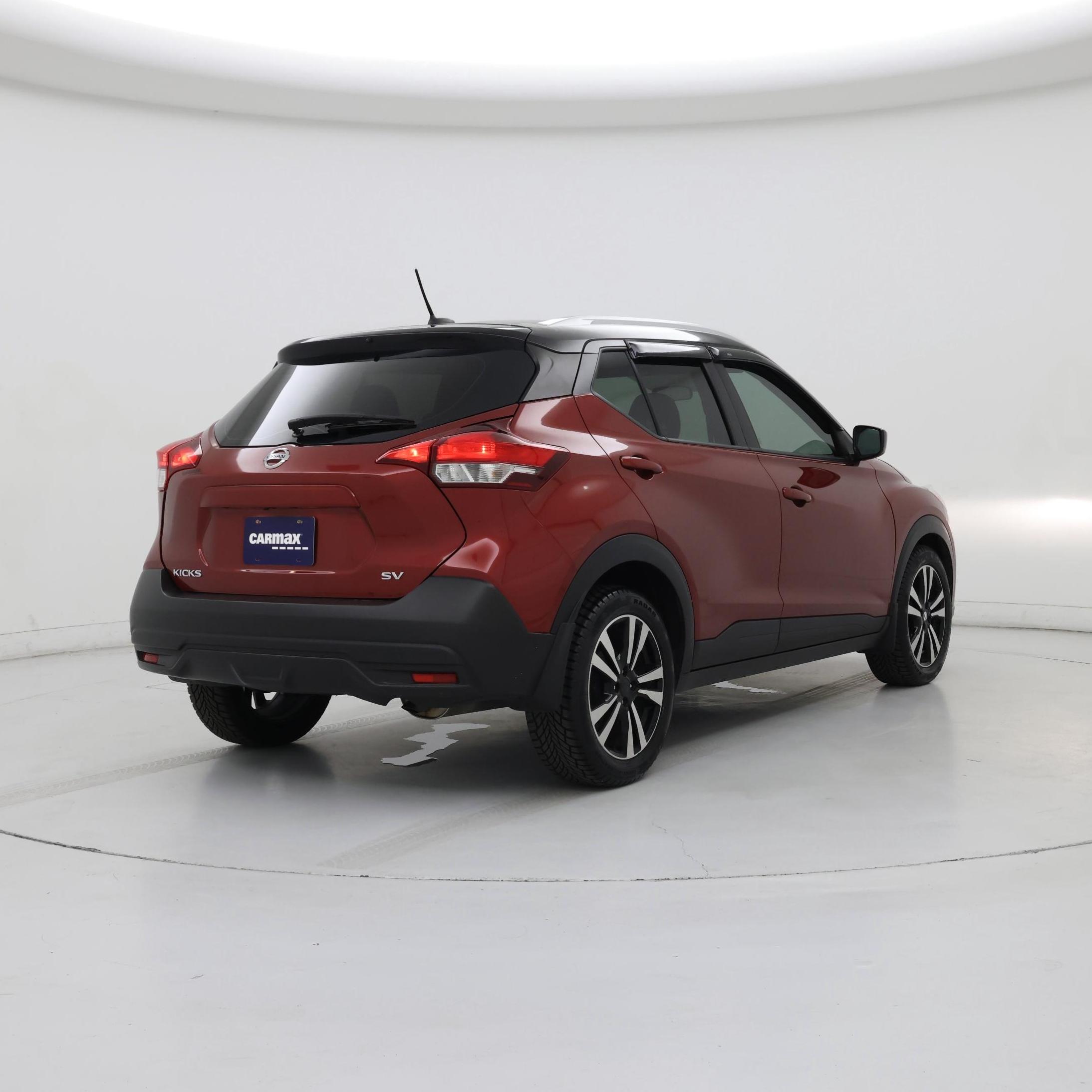 Thumbnail: 2018 Nissan Kicks - 8