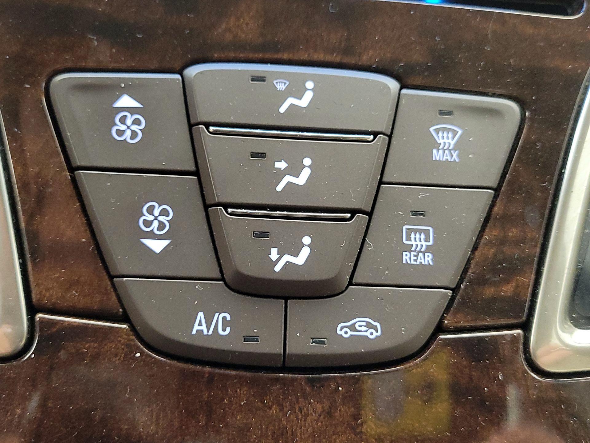 Thumbnail: 2015 Buick LaCrosse - 16