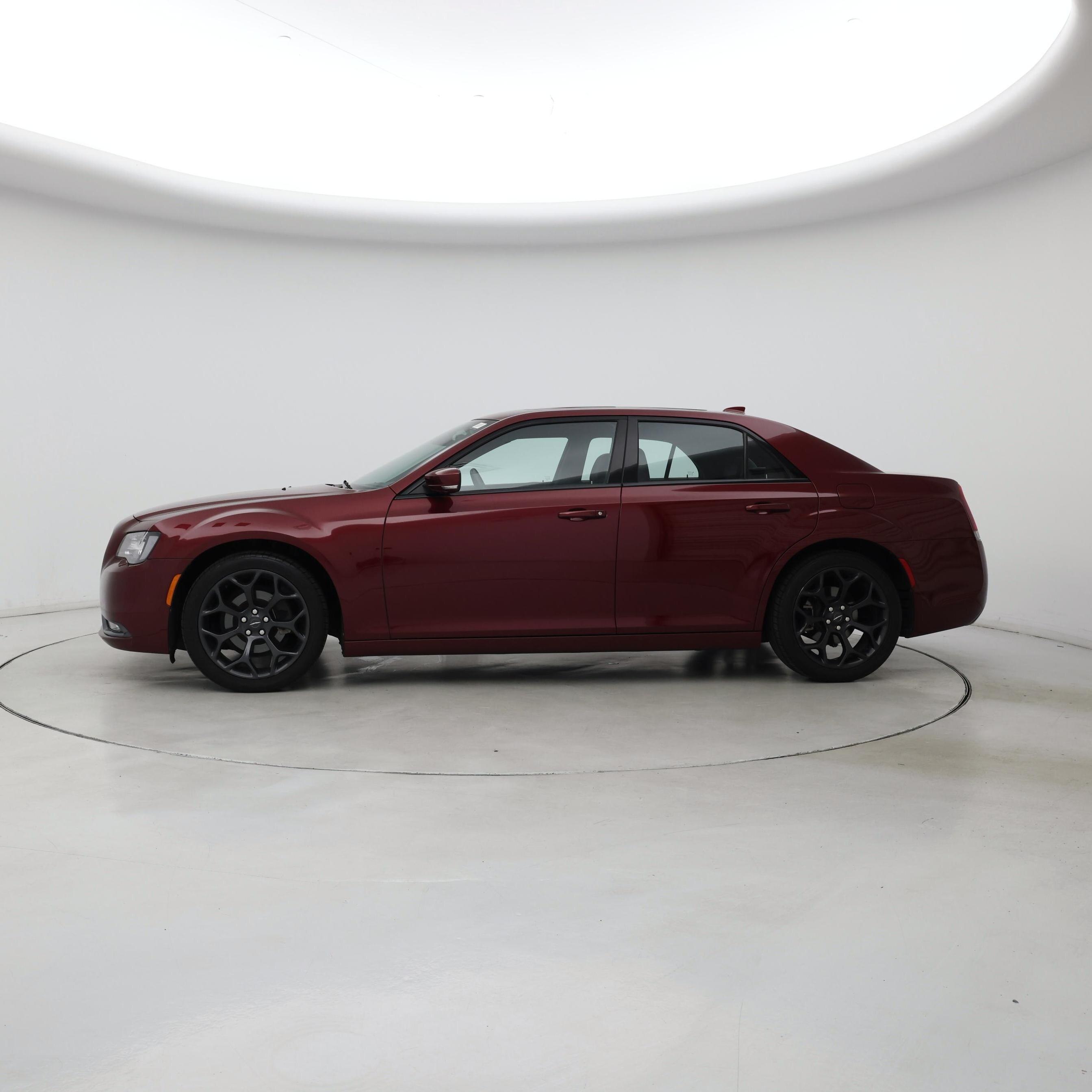 Thumbnail: 2020 Chrysler 300 - 3