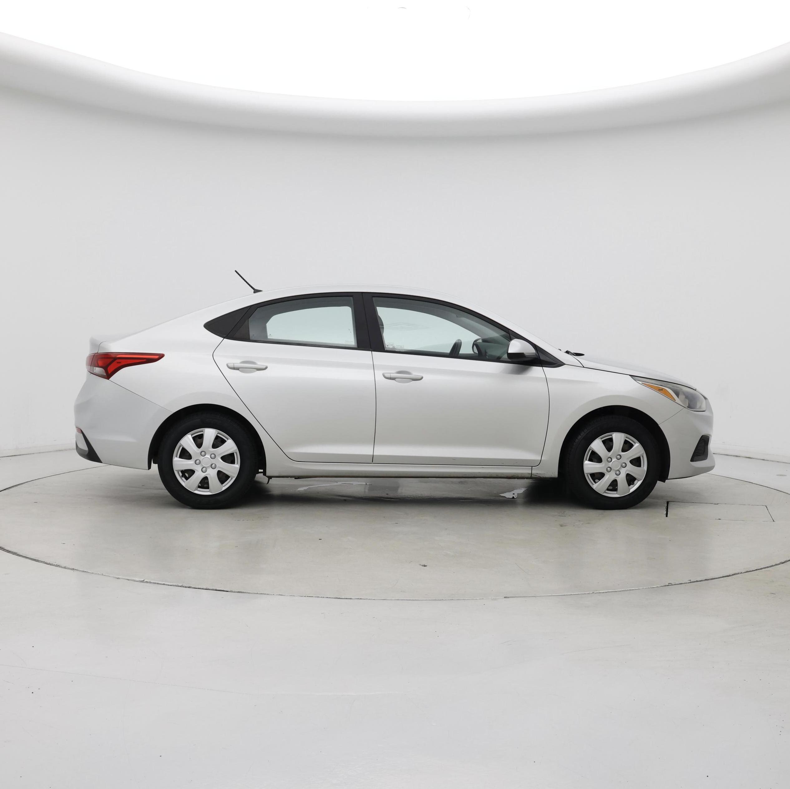 Thumbnail: 2019 Hyundai Accent - 7