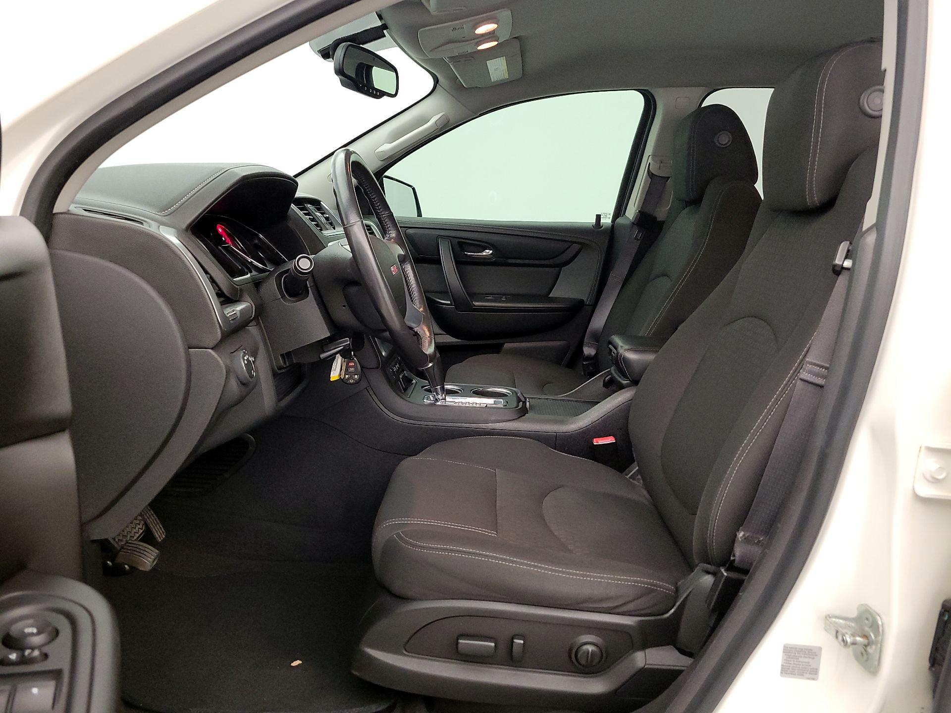 Thumbnail: 2015 GMC Acadia - 11