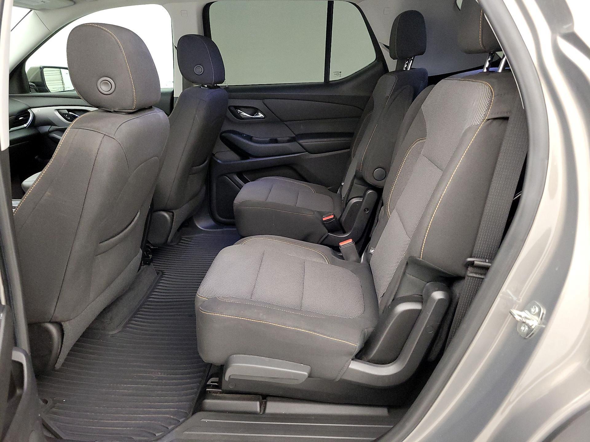 Thumbnail: 2019 Chevrolet Traverse - 19