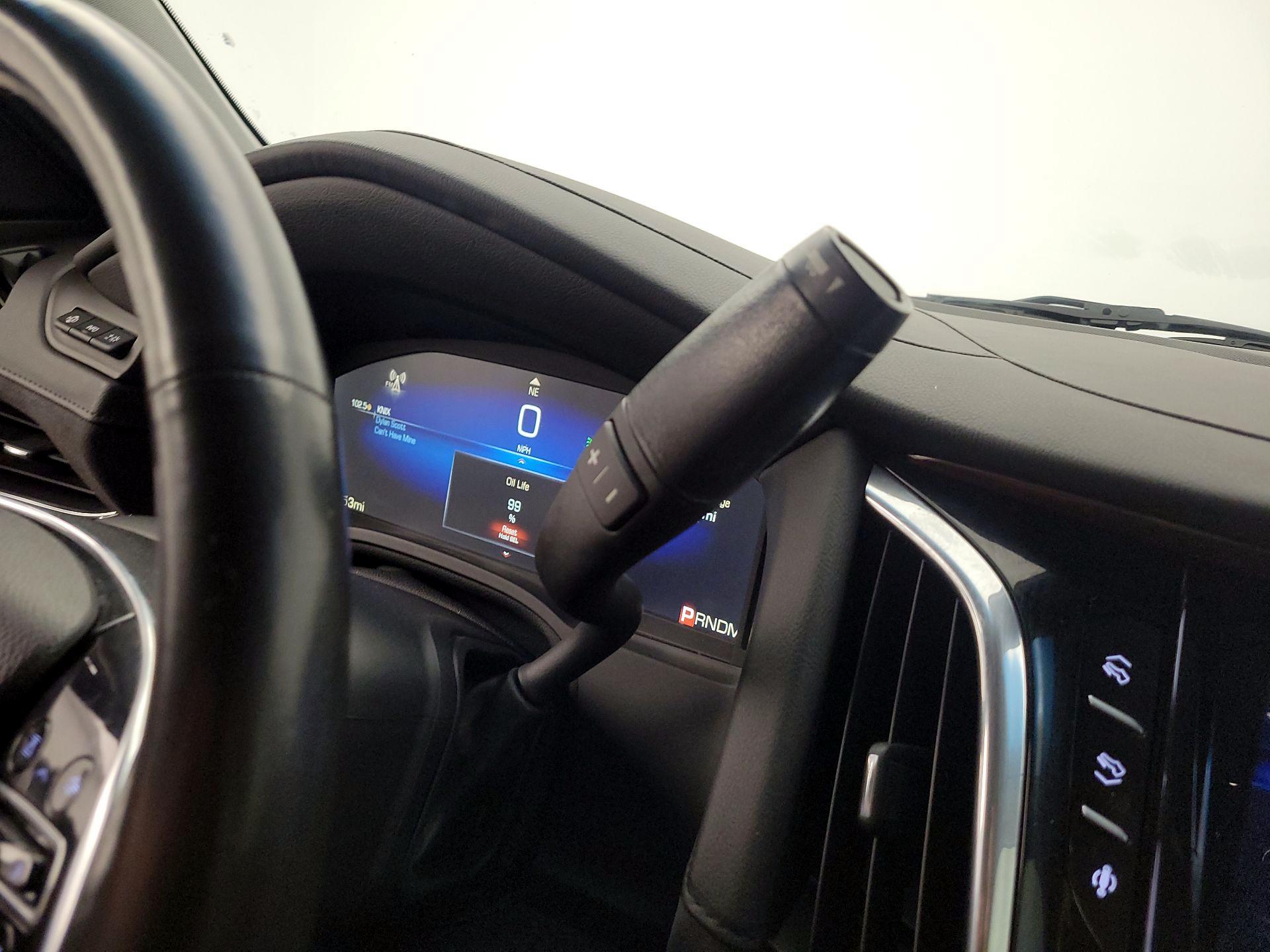 Thumbnail: 2015 Cadillac Escalade - 18