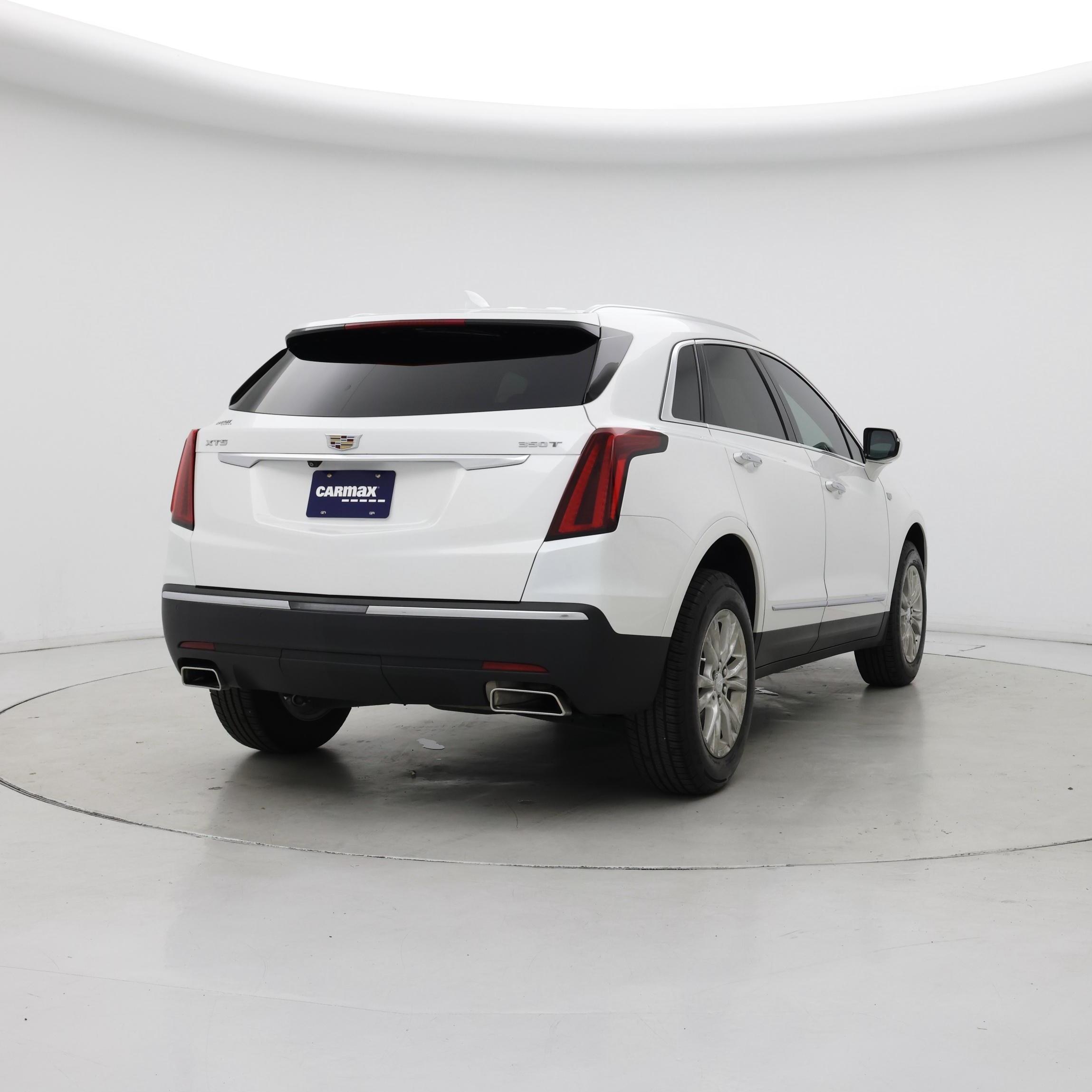 Thumbnail: 2021 Cadillac XT5 - 8