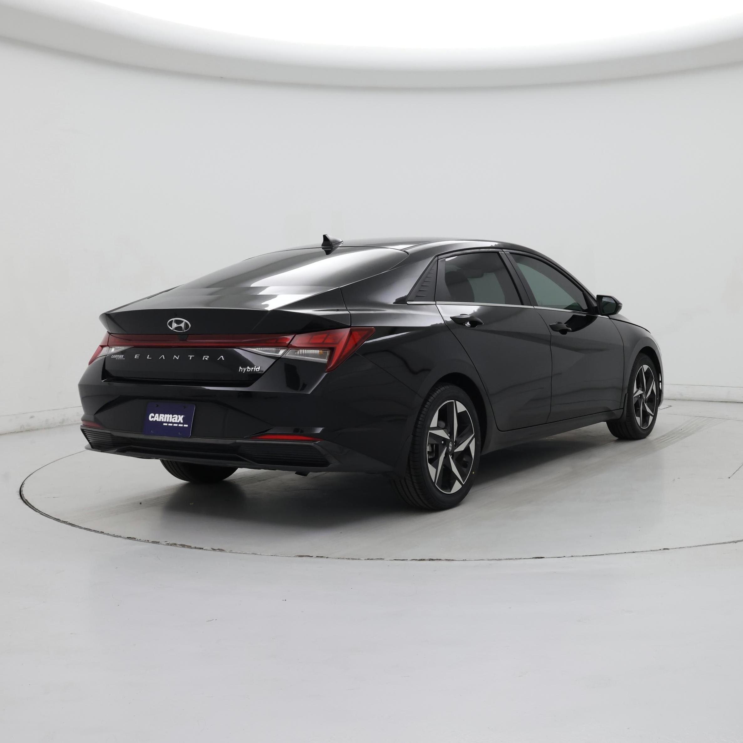 Thumbnail: 2023 Hyundai Elantra - 8