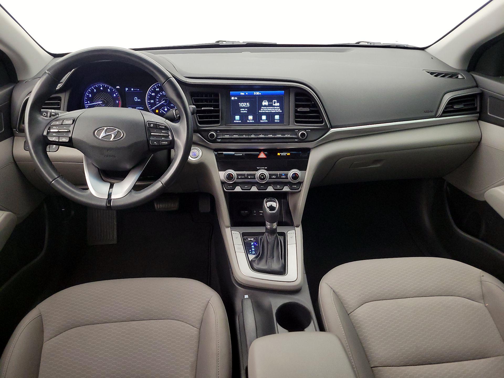 Thumbnail: 2020 Hyundai Elantra - 9
