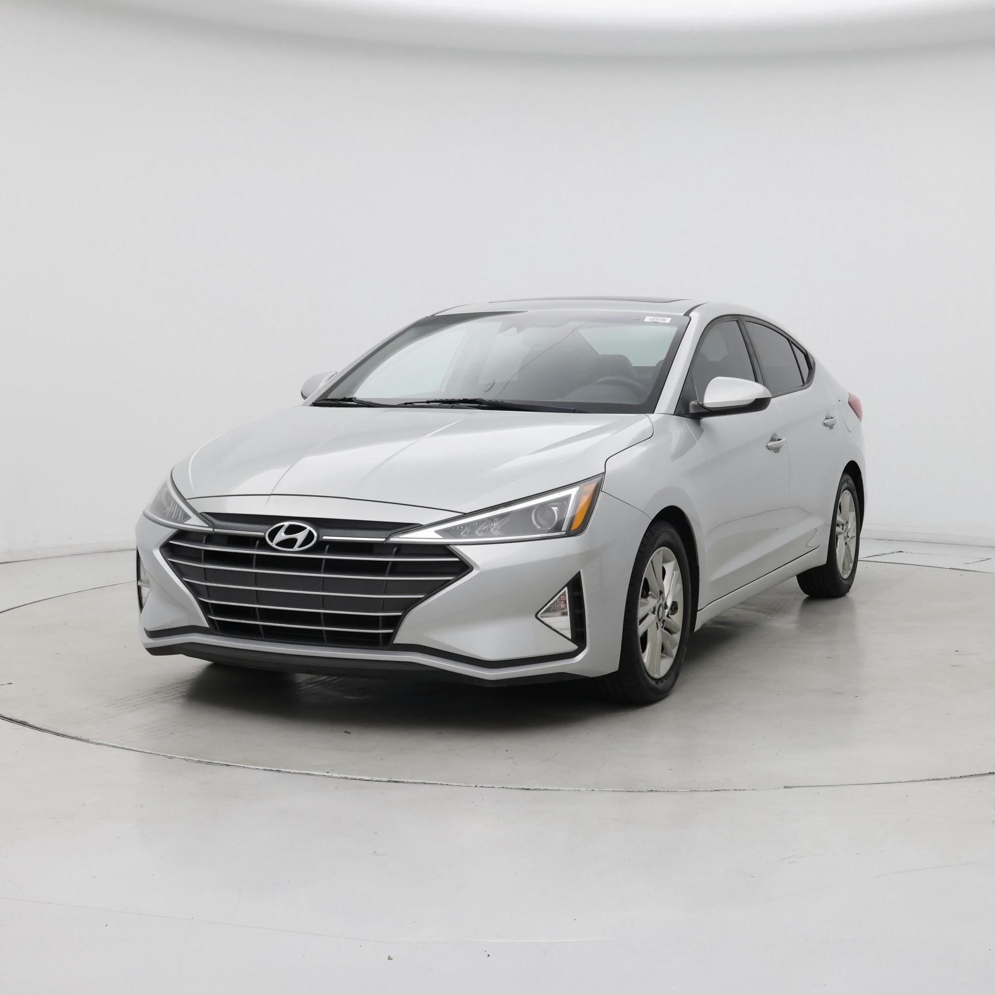 Thumbnail: 2020 Hyundai Elantra - 4