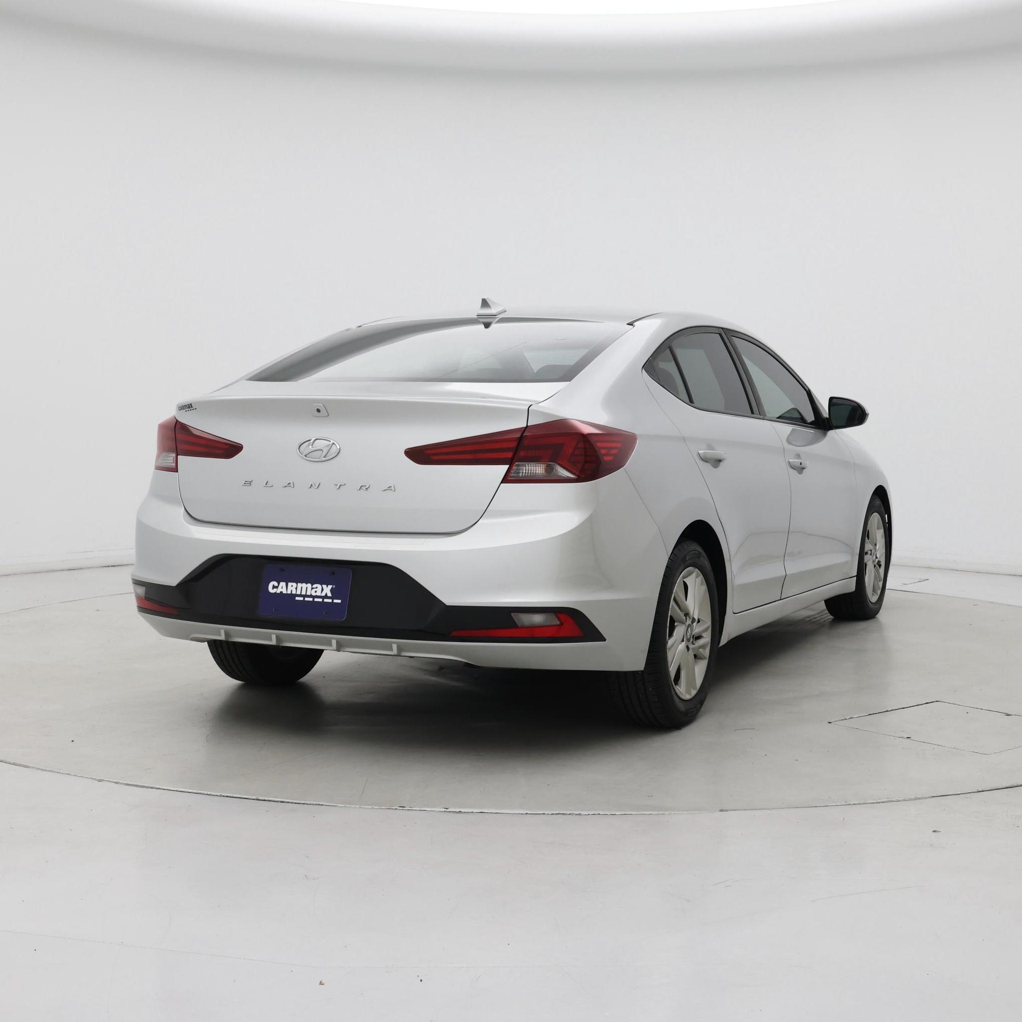 Thumbnail: 2020 Hyundai Elantra - 8