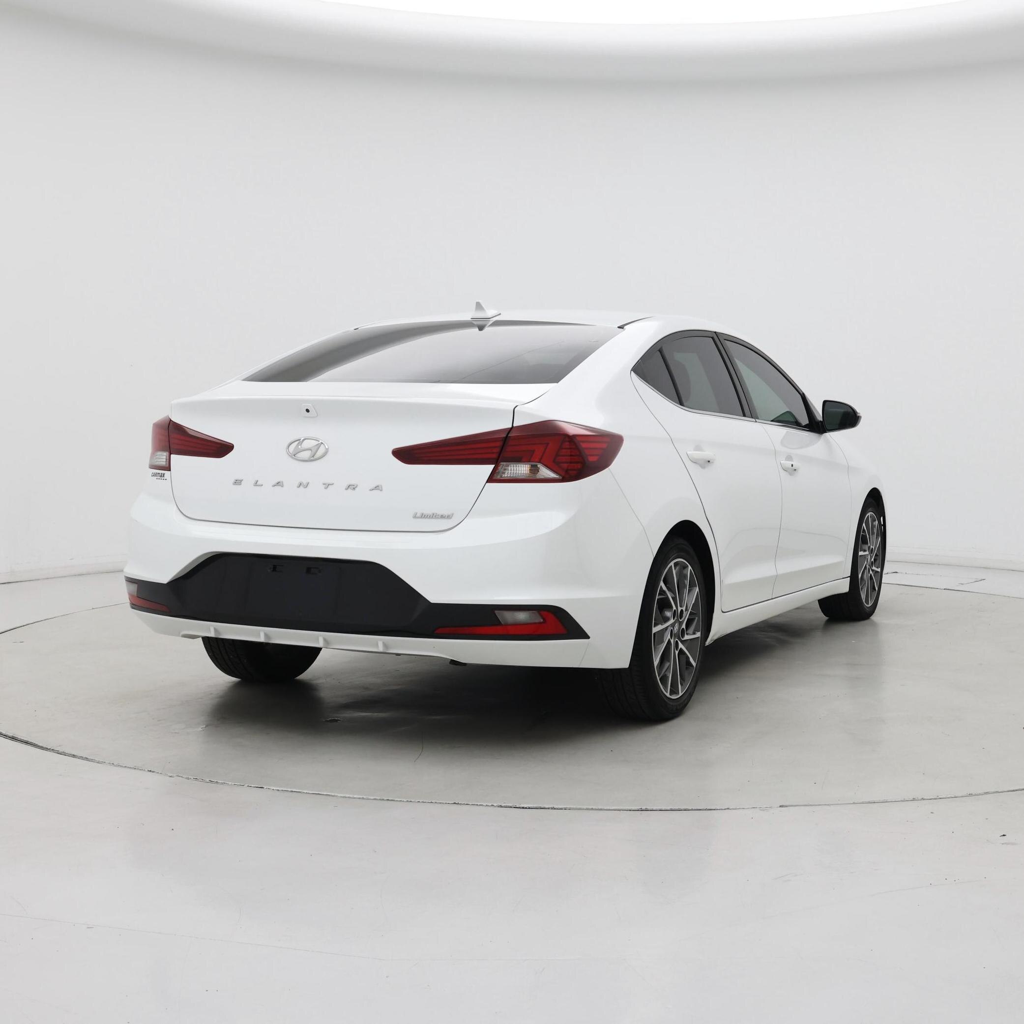 Thumbnail: 2020 Hyundai Elantra - 8