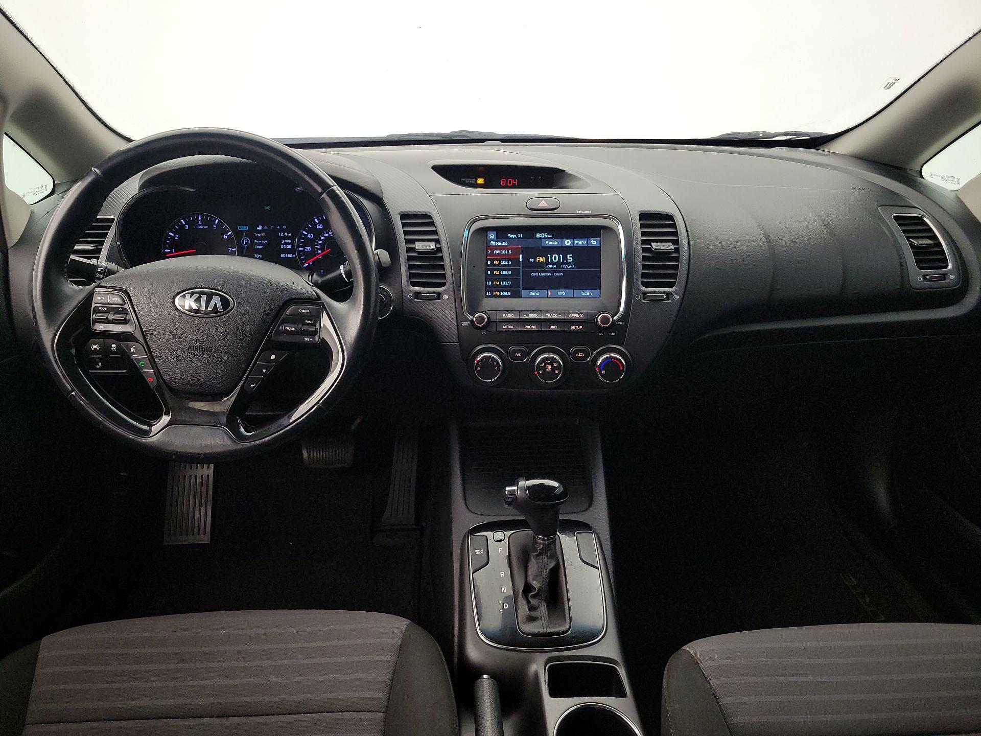 Thumbnail: 2018 Kia Forte - 9