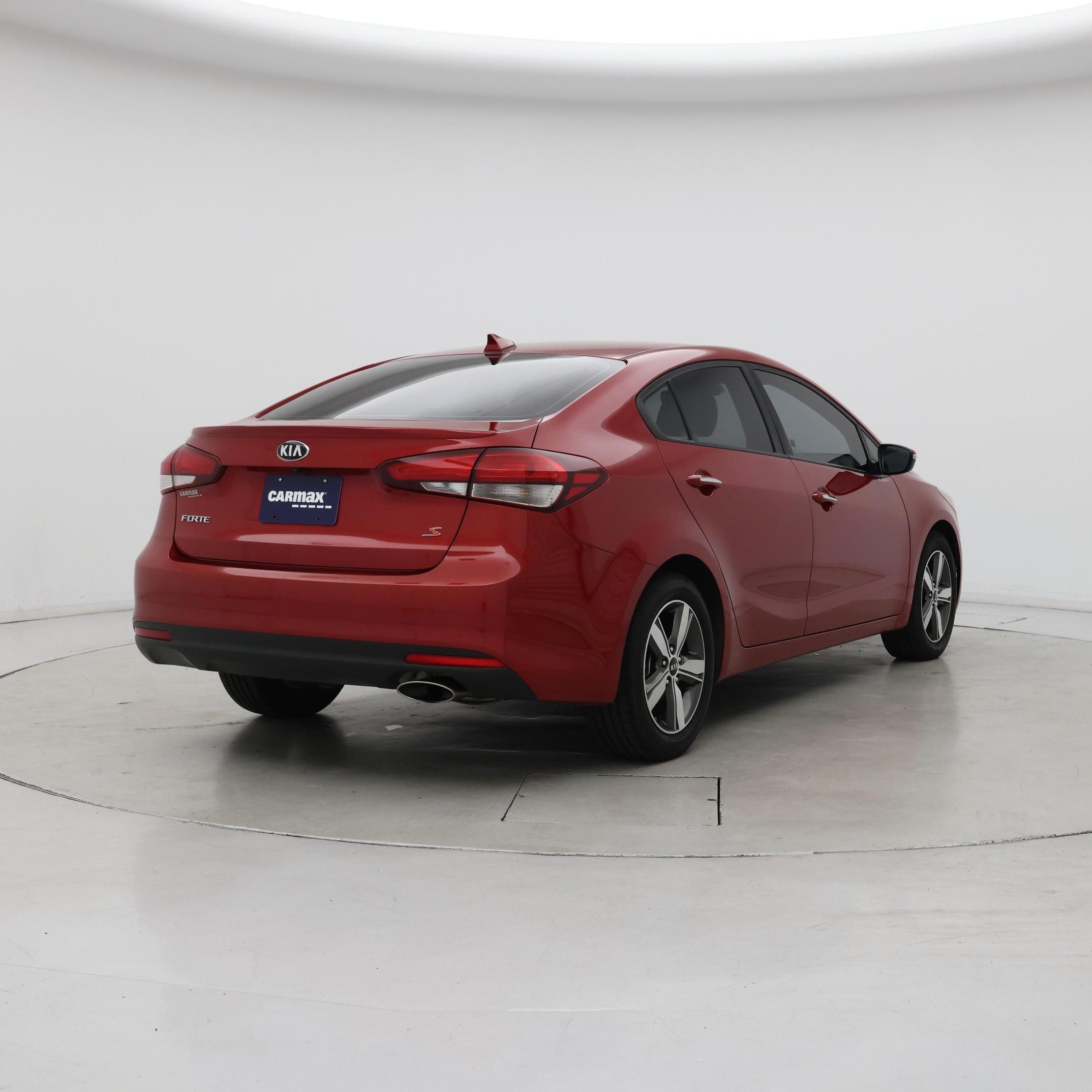 Thumbnail: 2018 Kia Forte - 8