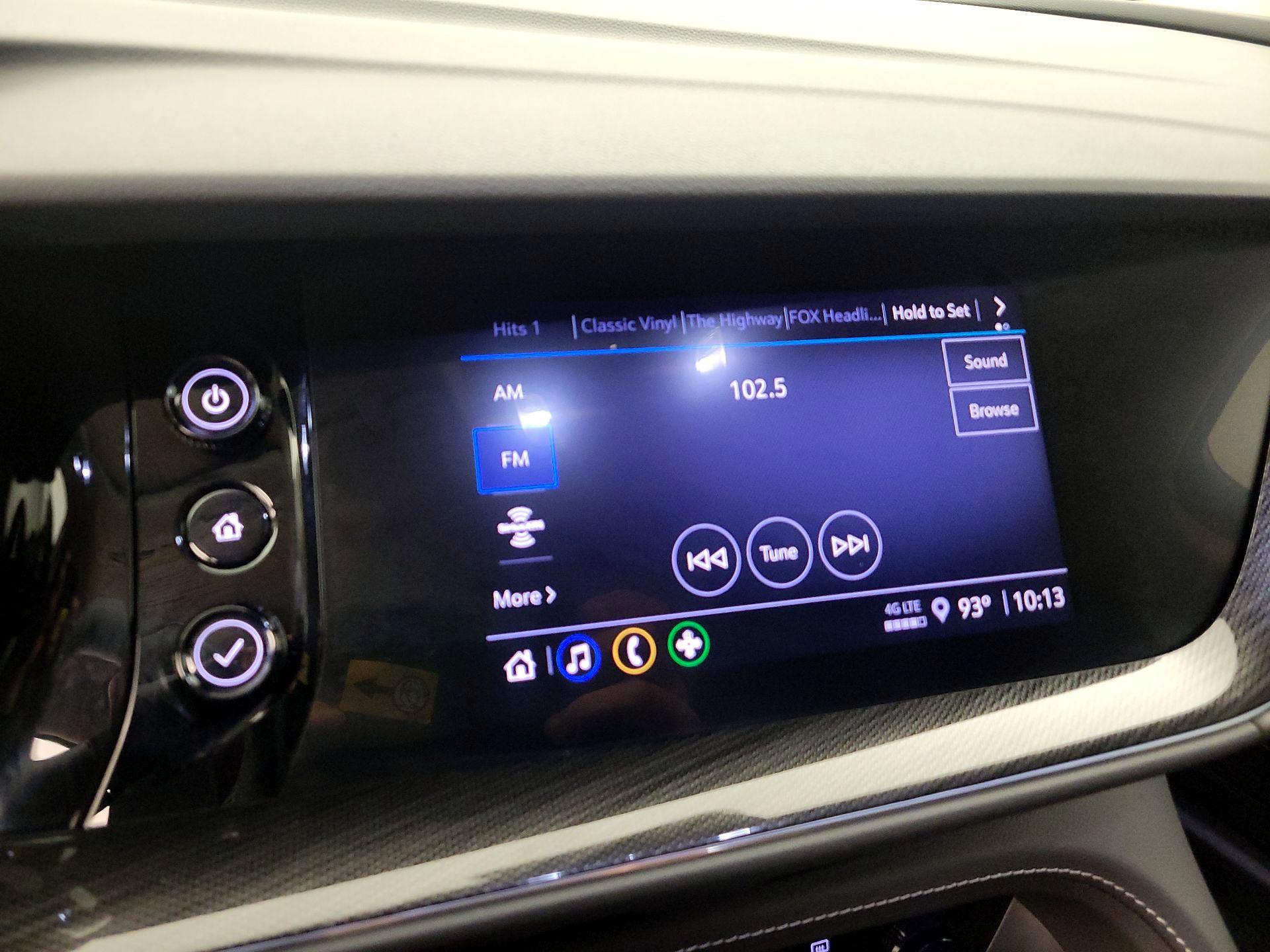 Thumbnail: 2023 Buick Envision - 16