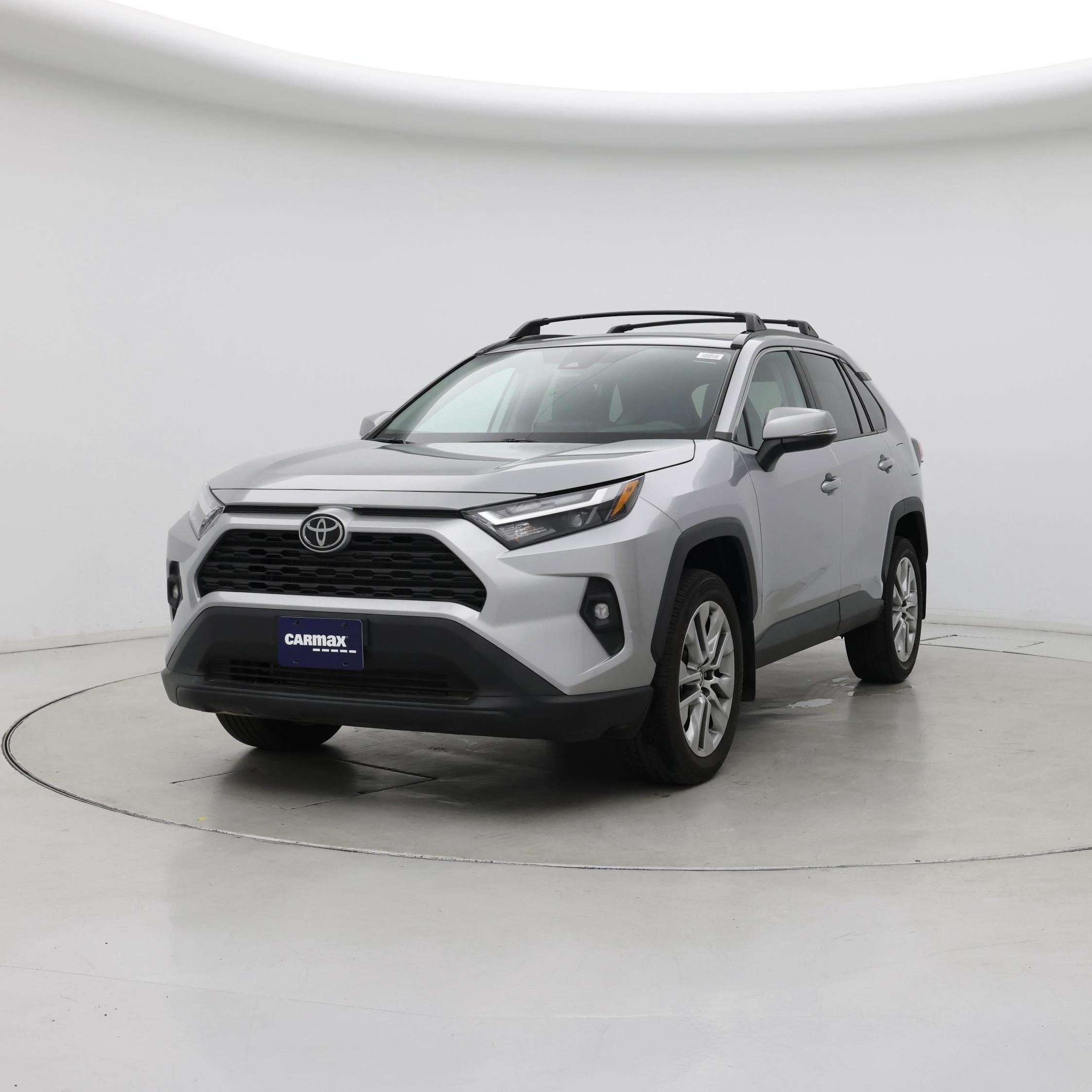 Thumbnail: 2022 Toyota RAV4 - 4
