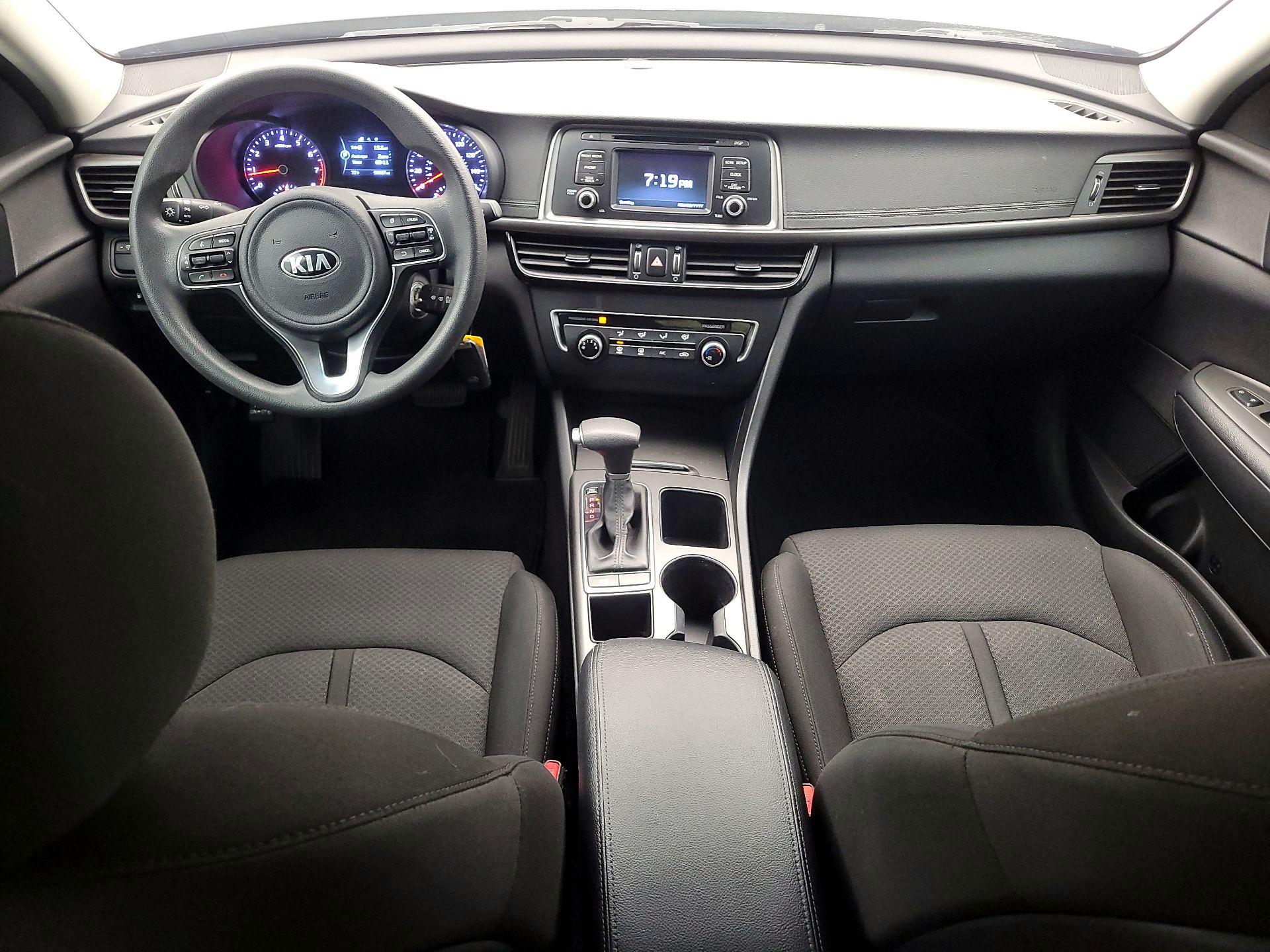 Thumbnail: 2016 Kia Optima - 9