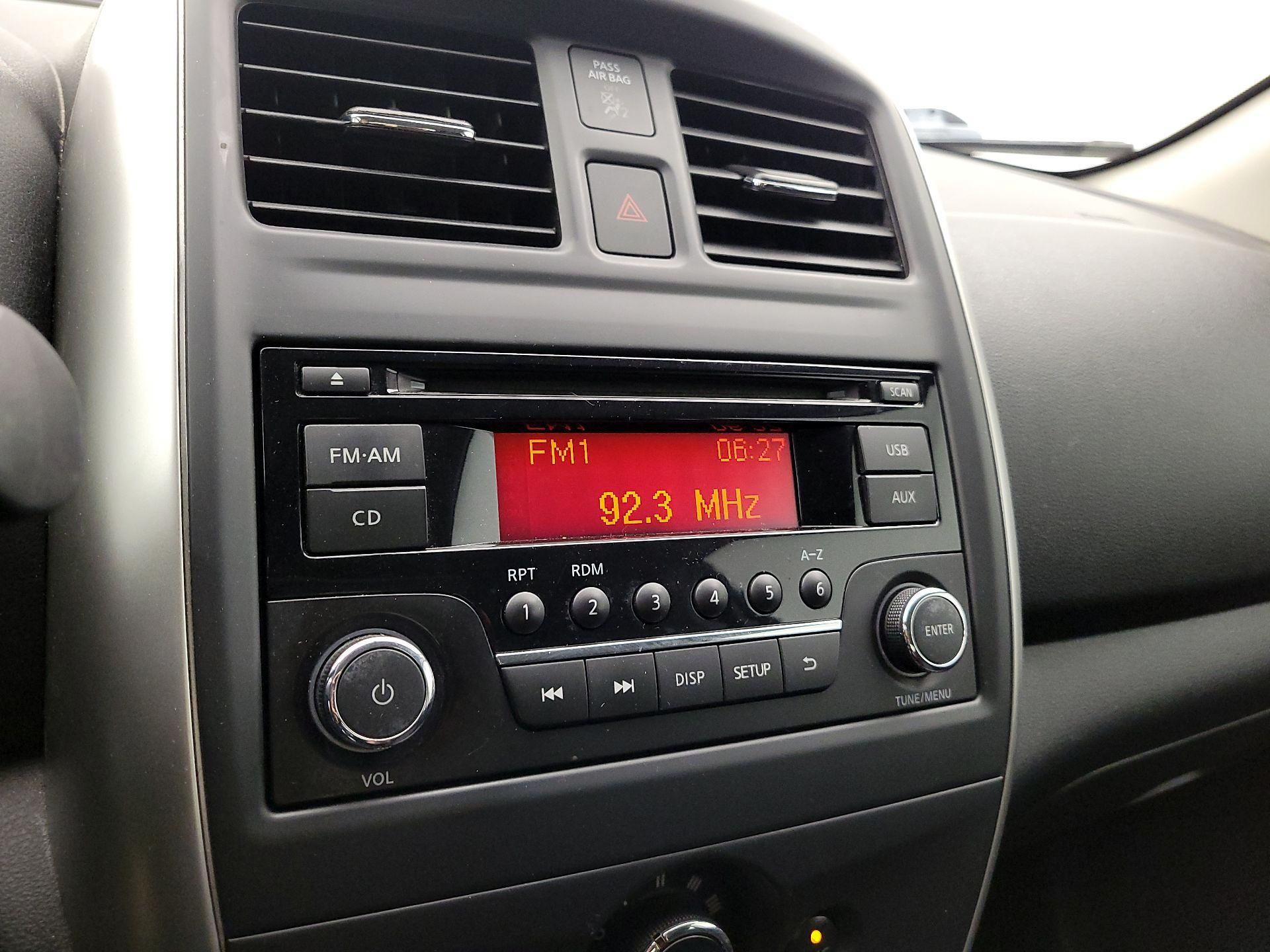 Thumbnail: 2016 Nissan Versa - 14