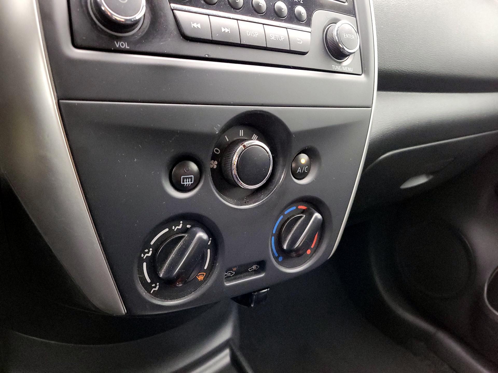 Thumbnail: 2016 Nissan Versa - 15