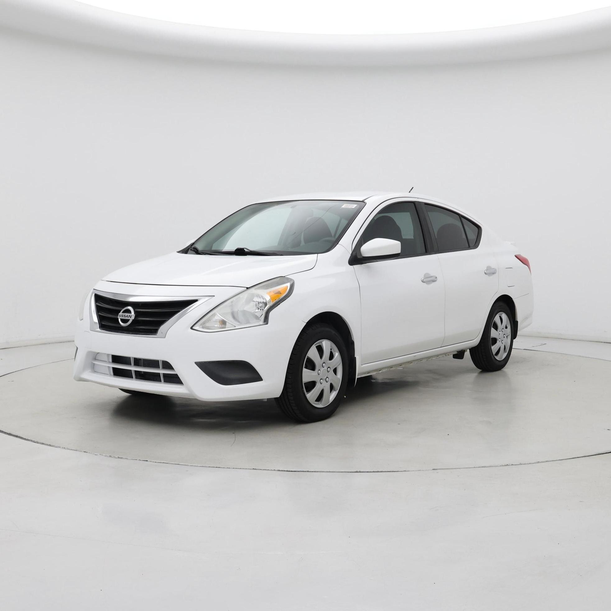 Thumbnail: 2016 Nissan Versa - 4