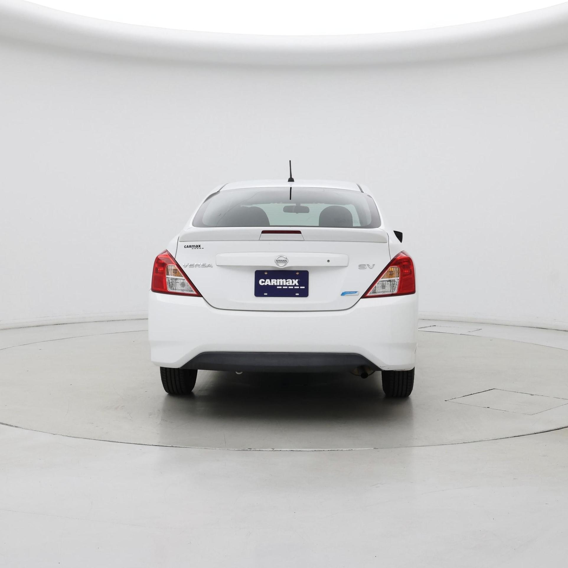 Thumbnail: 2016 Nissan Versa - 6