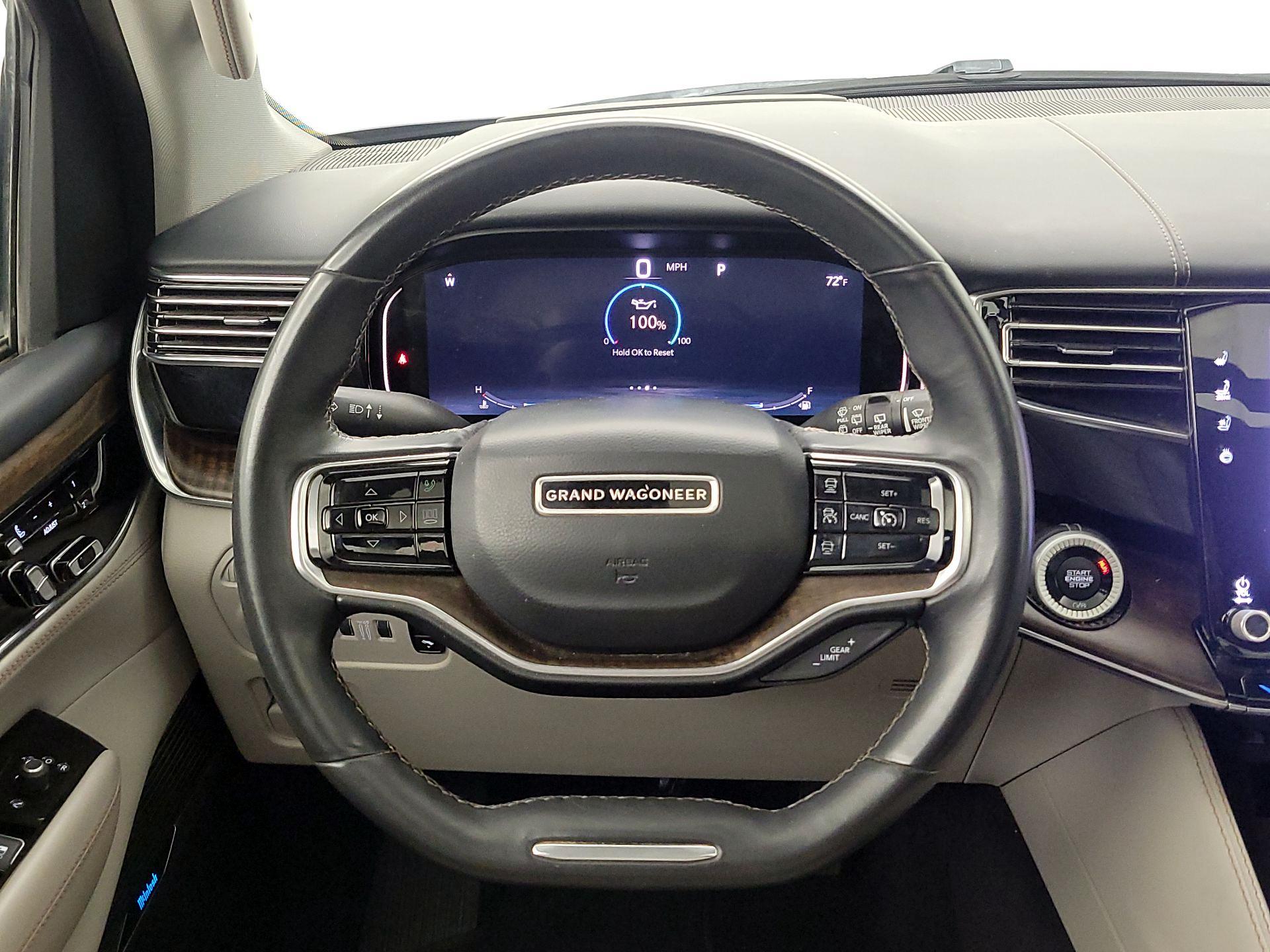Thumbnail: 2022 Jeep Grand Wagoneer - 10