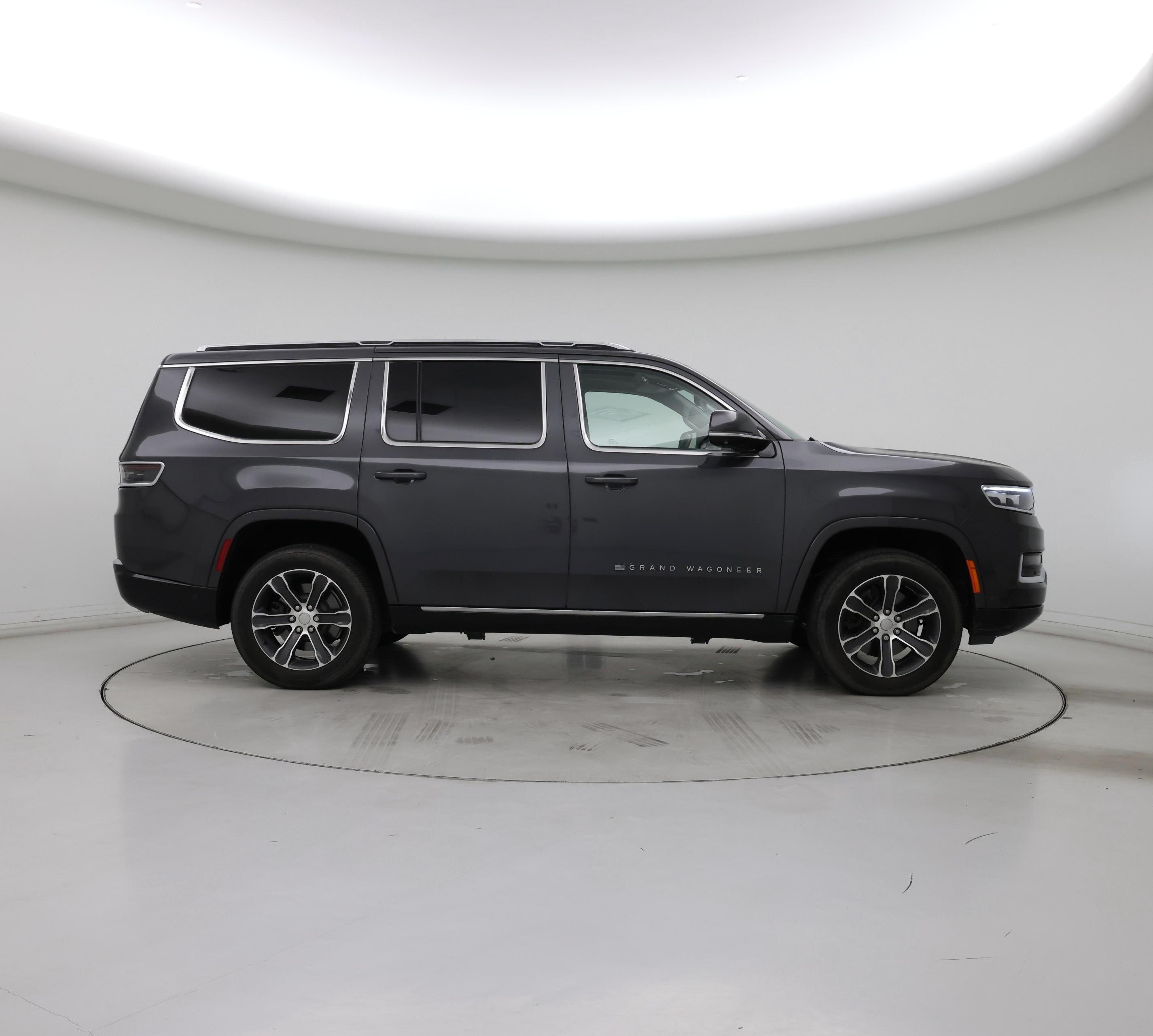Thumbnail: 2022 Jeep Grand Wagoneer - 7
