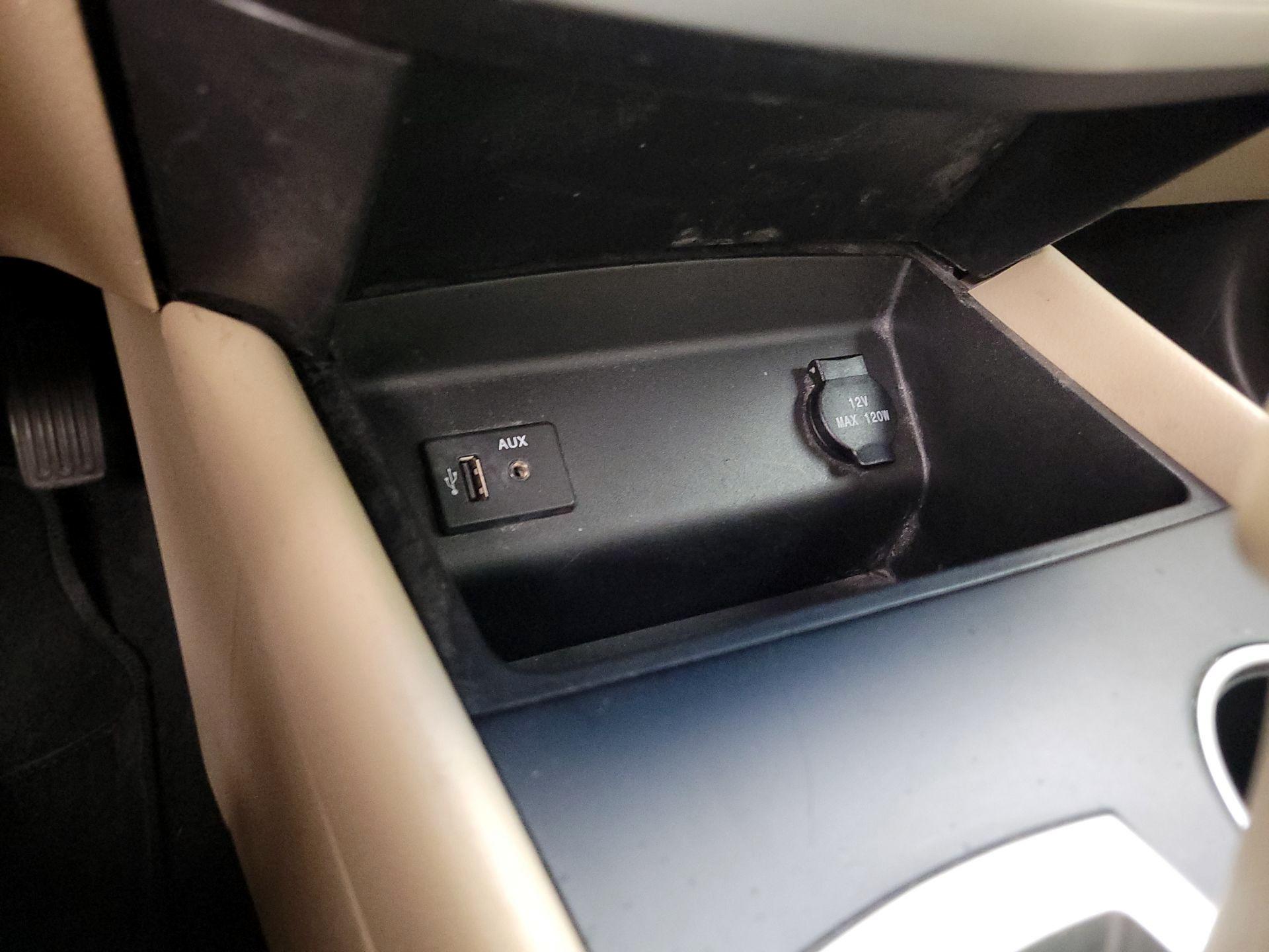 Thumbnail: 2016 Nissan Altima - 18