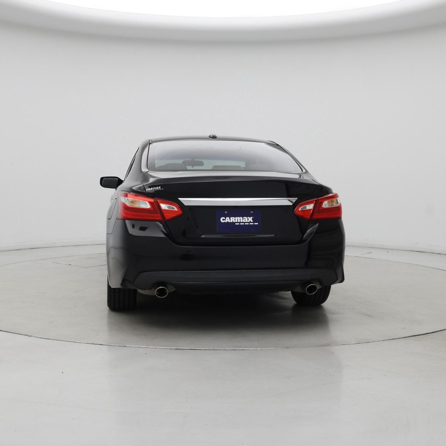 Thumbnail: 2016 Nissan Altima - 6