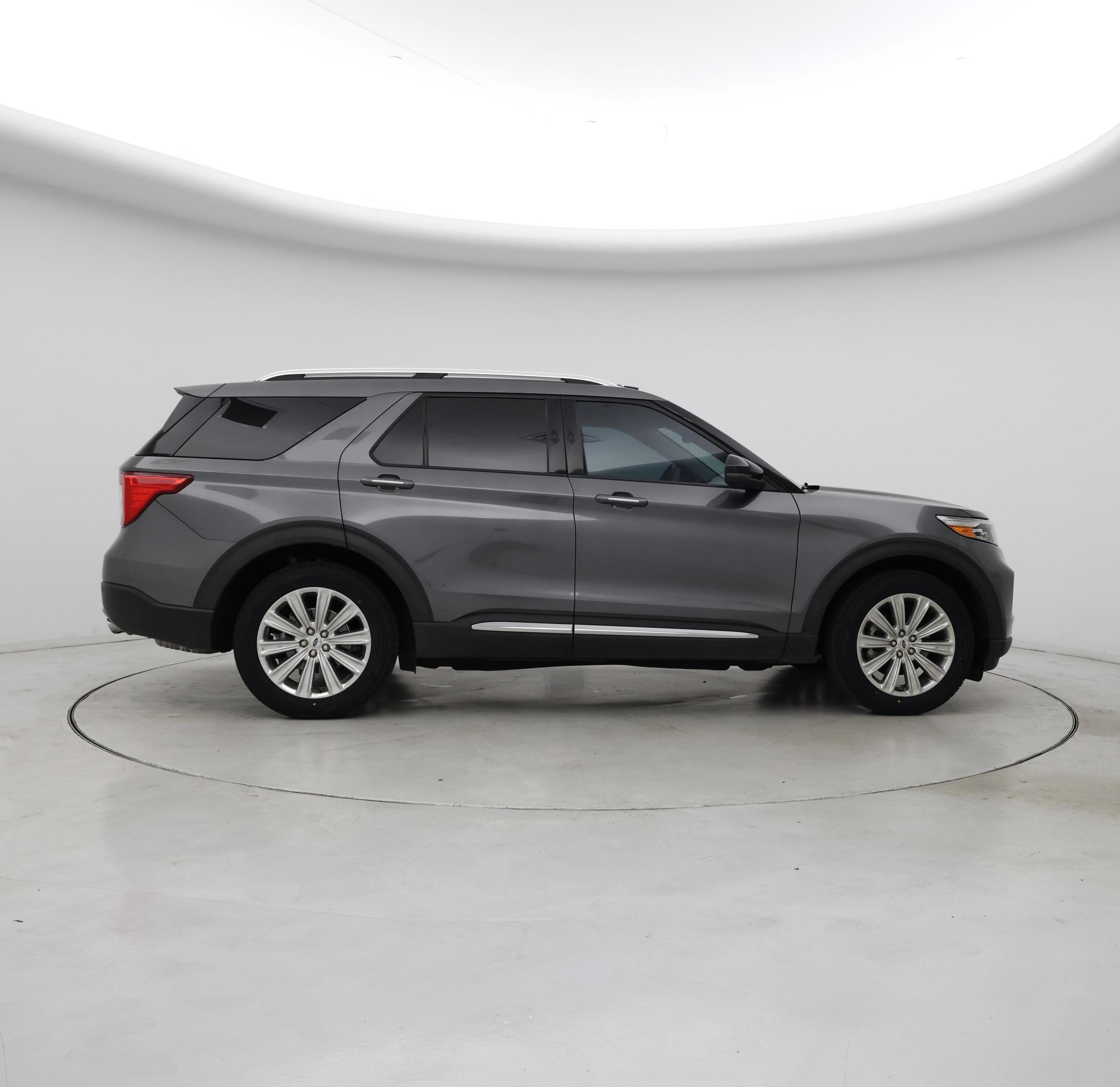 Thumbnail: 2021 Ford Explorer - 7