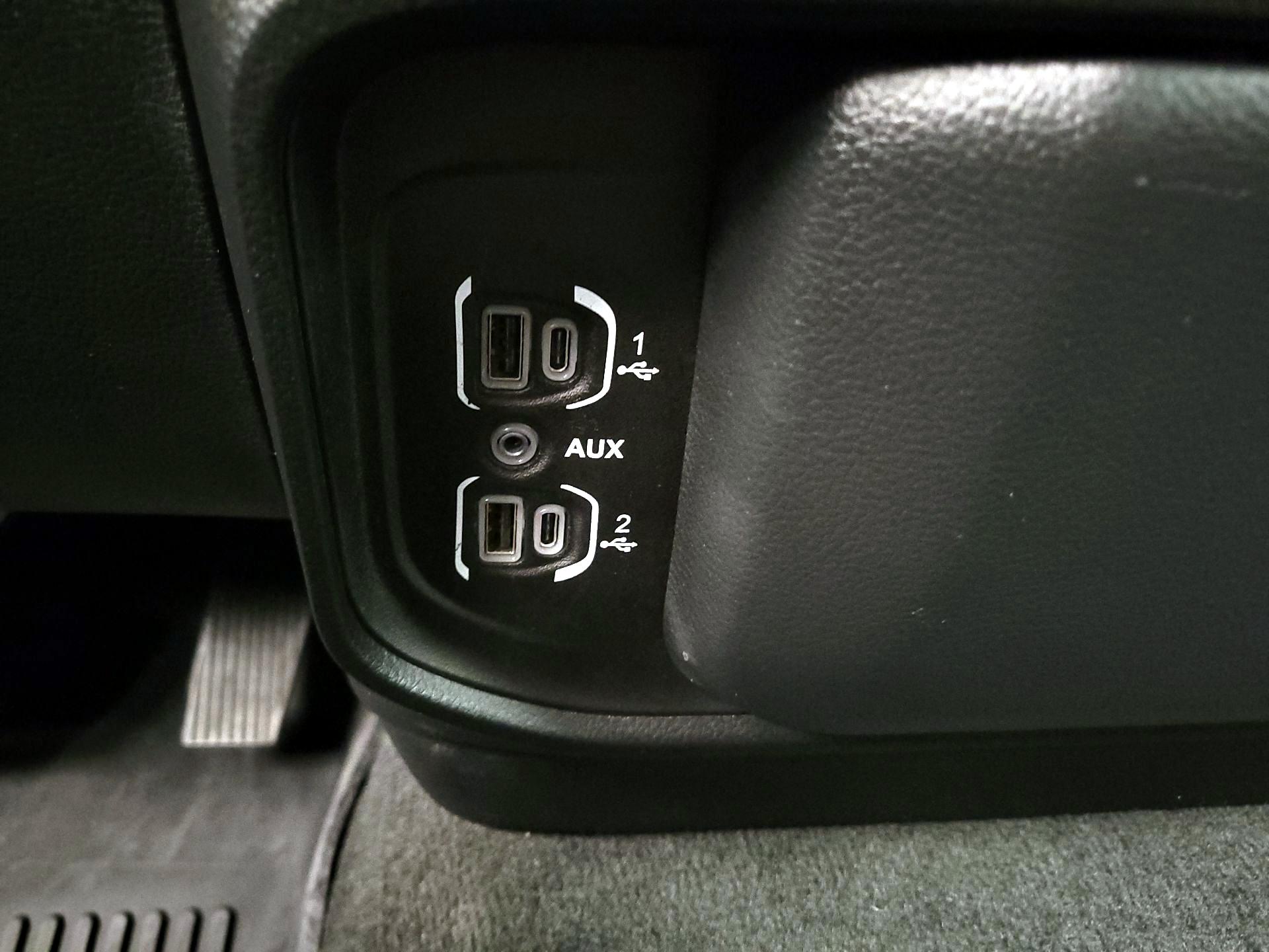 Thumbnail: 2023 RAM 1500 - 18