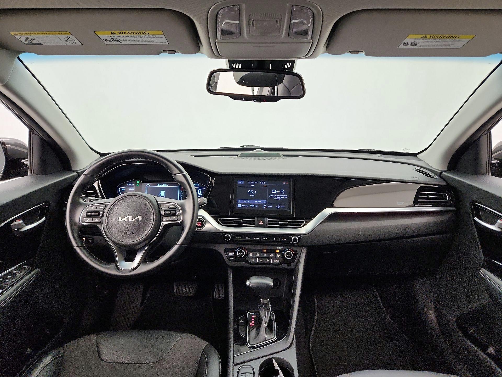 Thumbnail: 2022 Kia Niro - 9