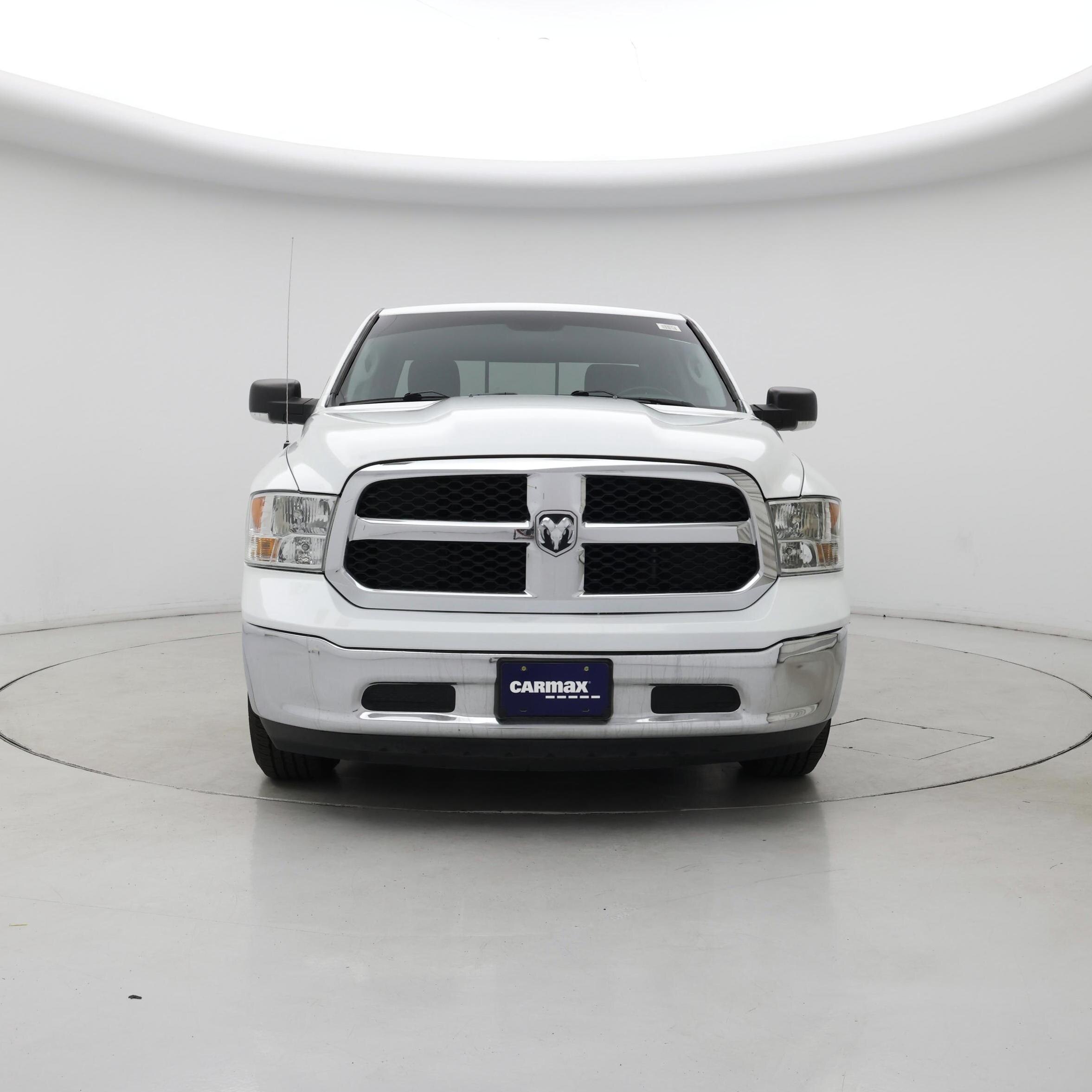 Thumbnail: 2020 RAM 1500 Classic - 5