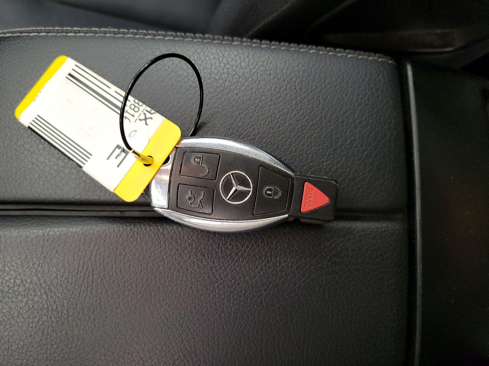 Thumbnail: 2015 Mercedes-Benz GLK - 18