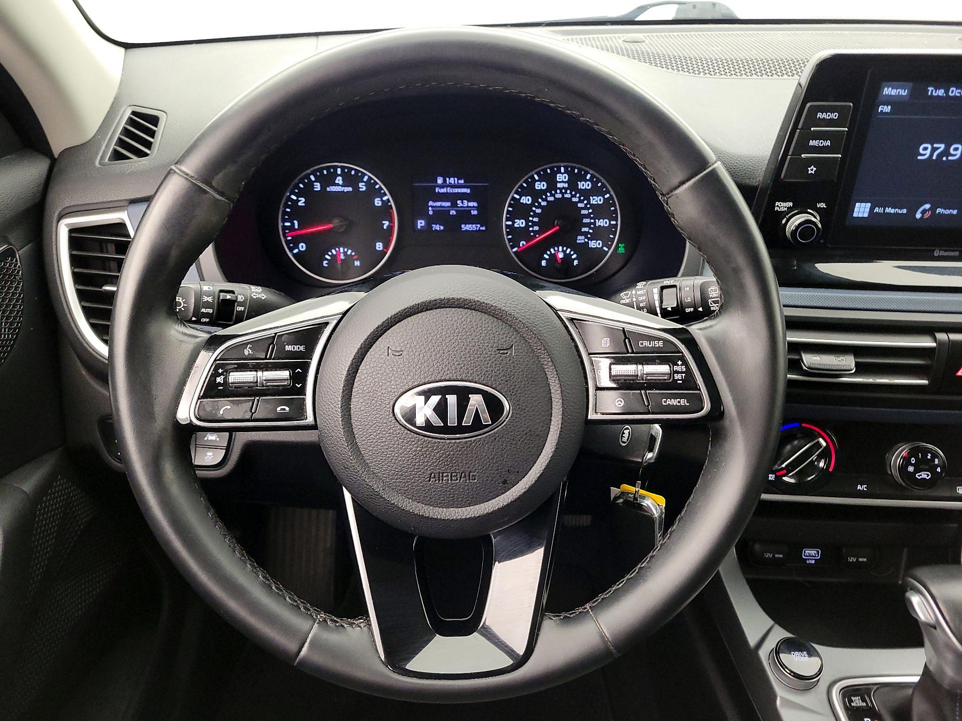 Thumbnail: 2021 Kia Seltos - 10