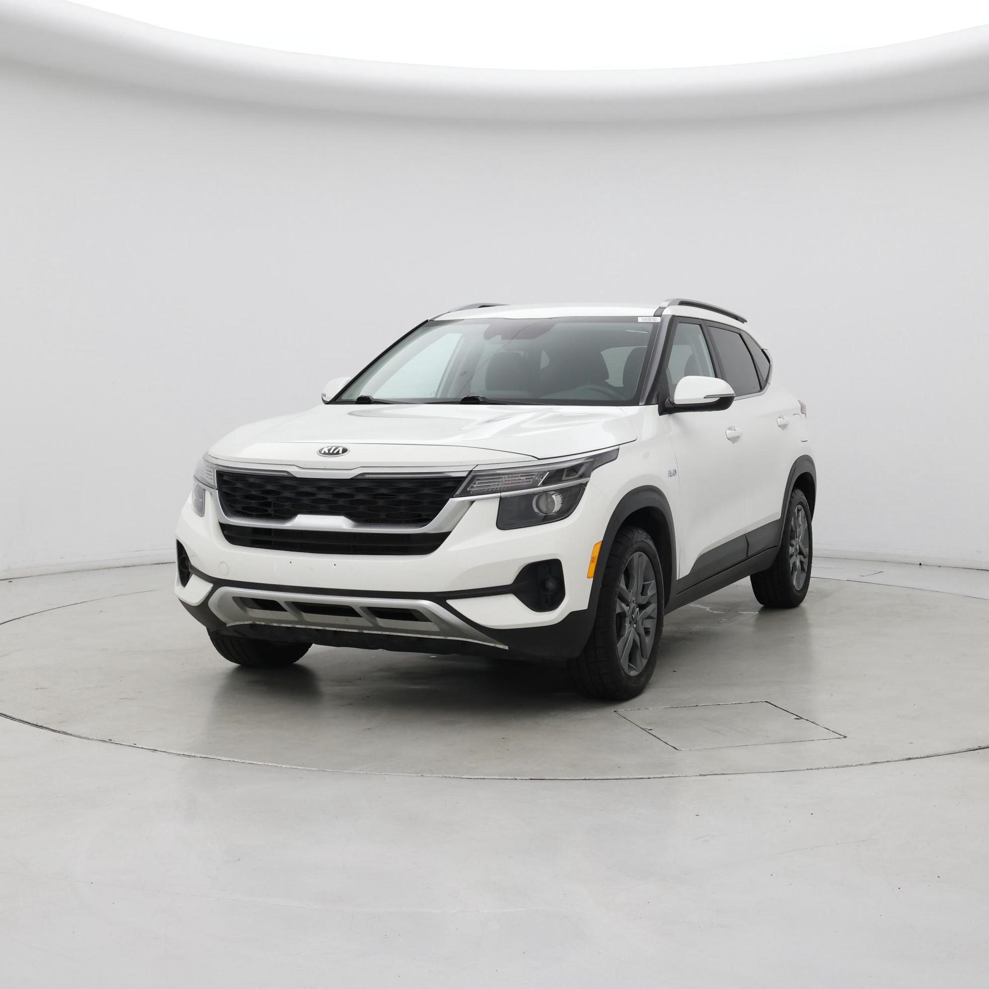 Thumbnail: 2021 Kia Seltos - 4