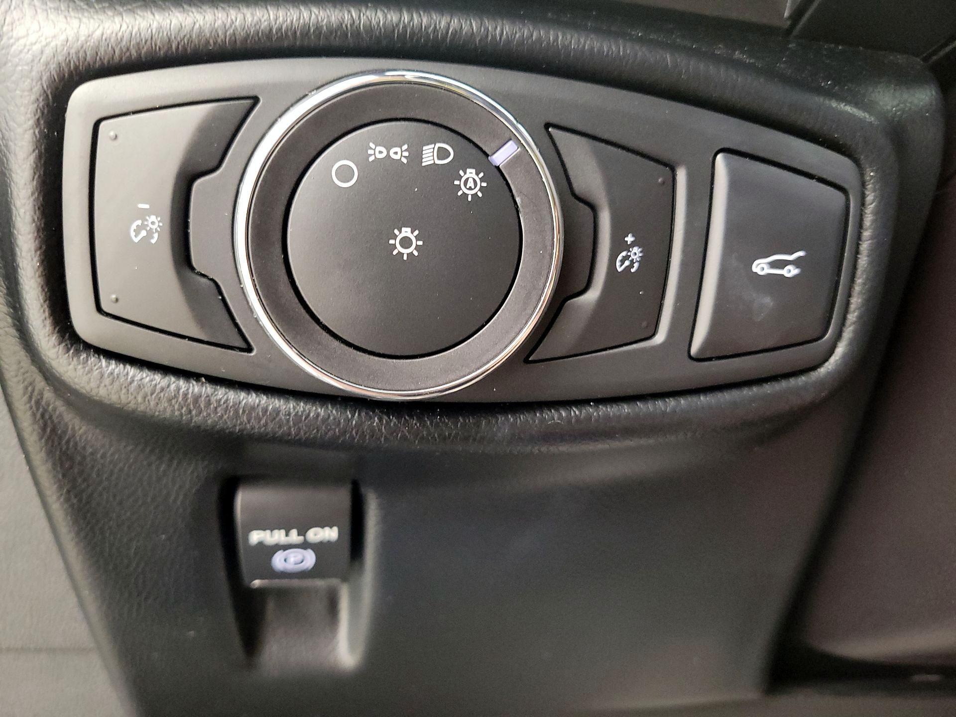 Thumbnail: 2016 Lincoln MKX - 13