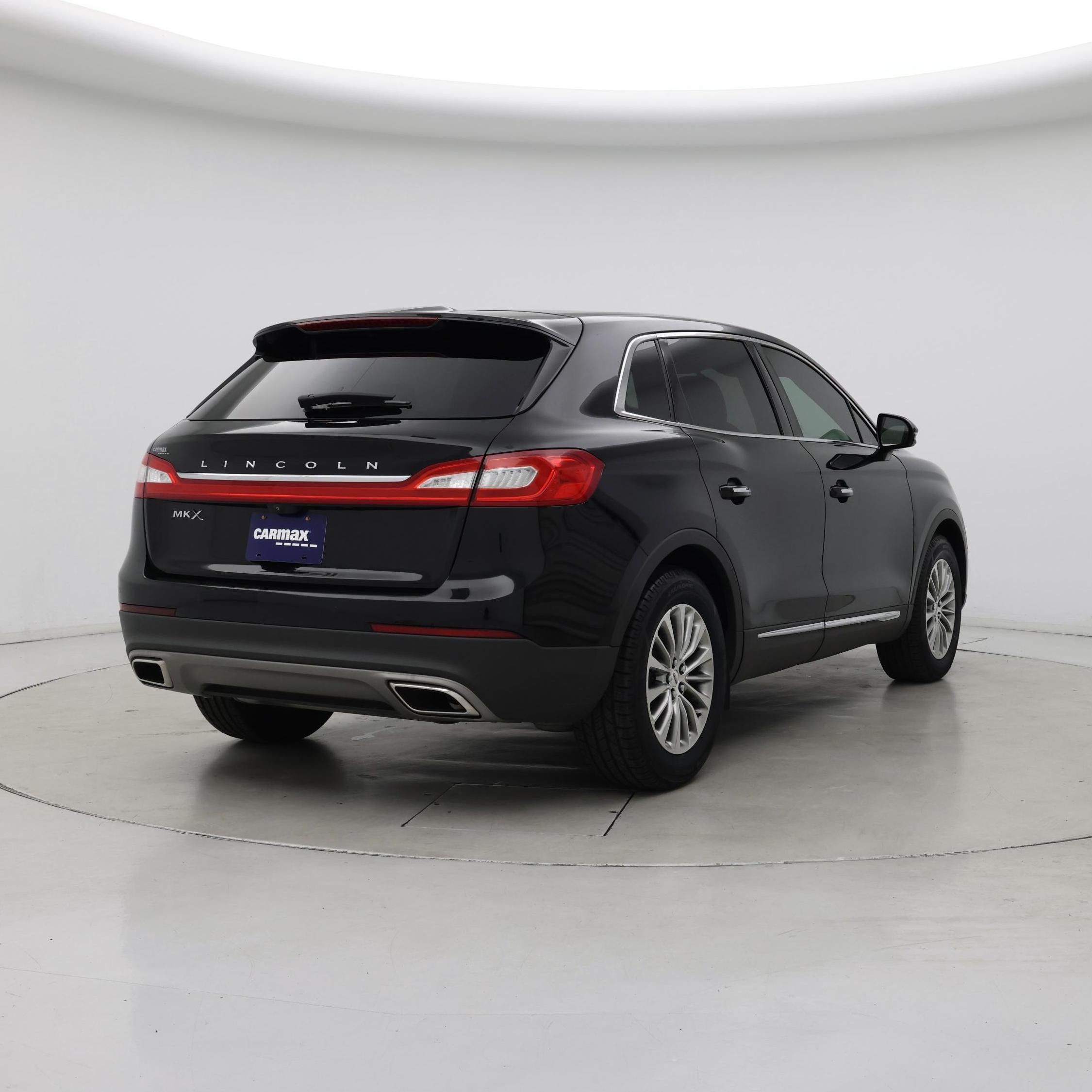 Thumbnail: 2016 Lincoln MKX - 8