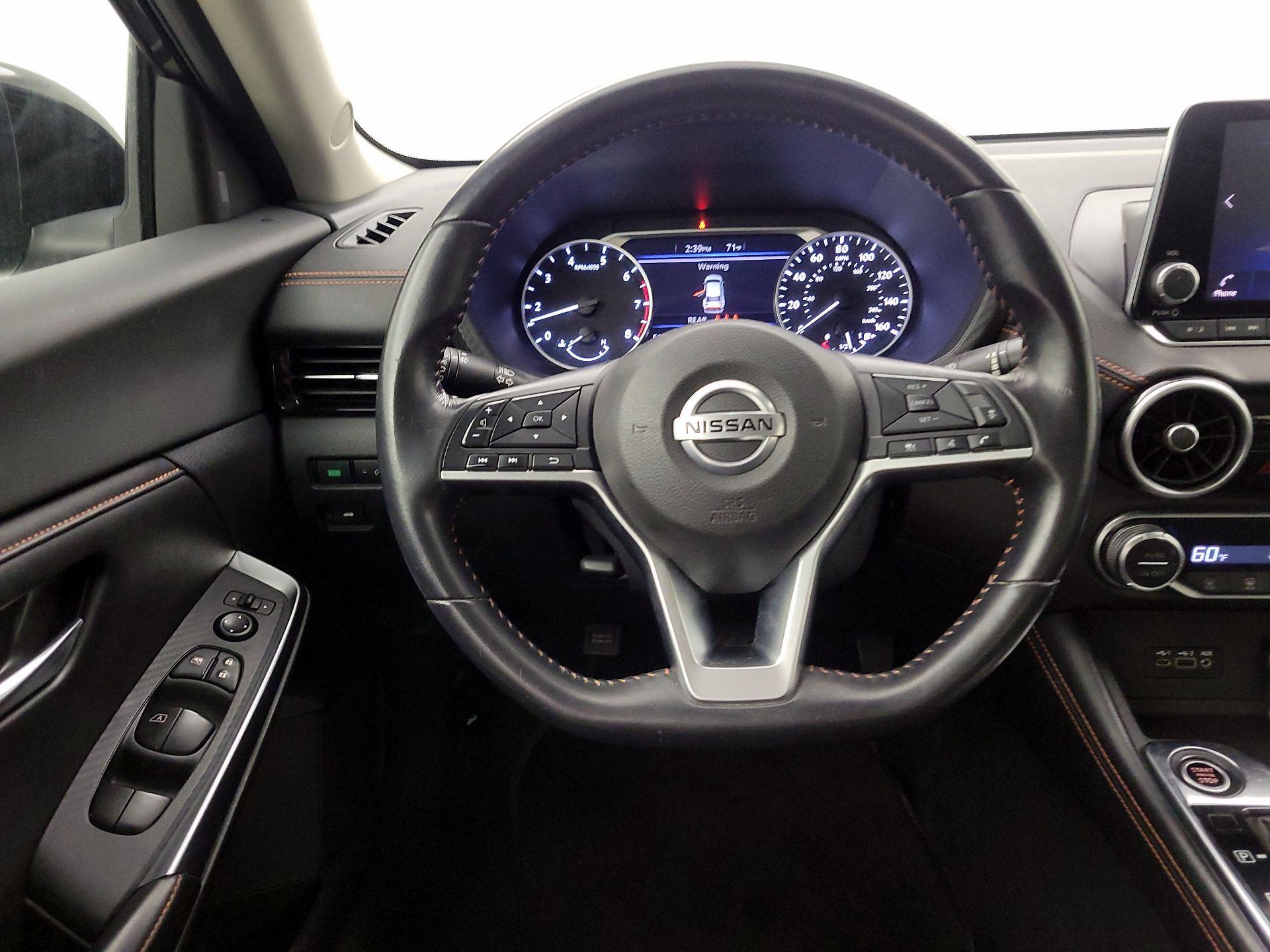 Thumbnail: 2020 Nissan Sentra - 10