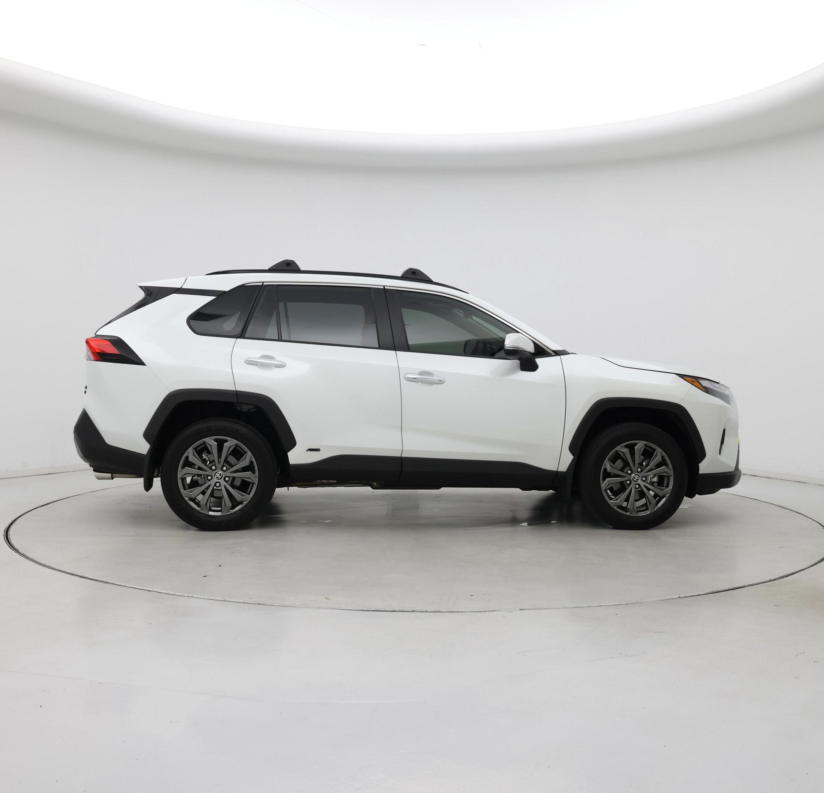 Thumbnail: 2024 Toyota RAV4 - 7